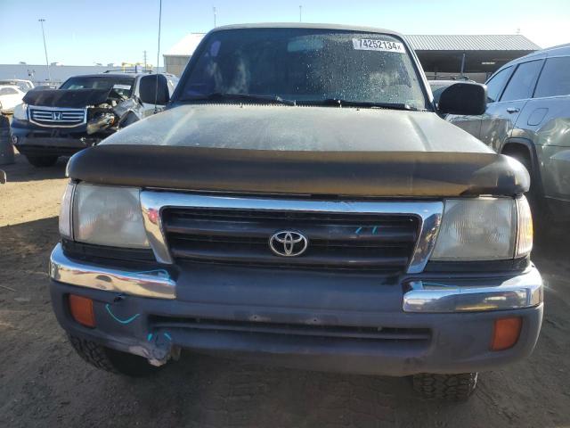 Photo 4 VIN: 4TAWN72N5YZ647610 - TOYOTA TACOMA XTR 