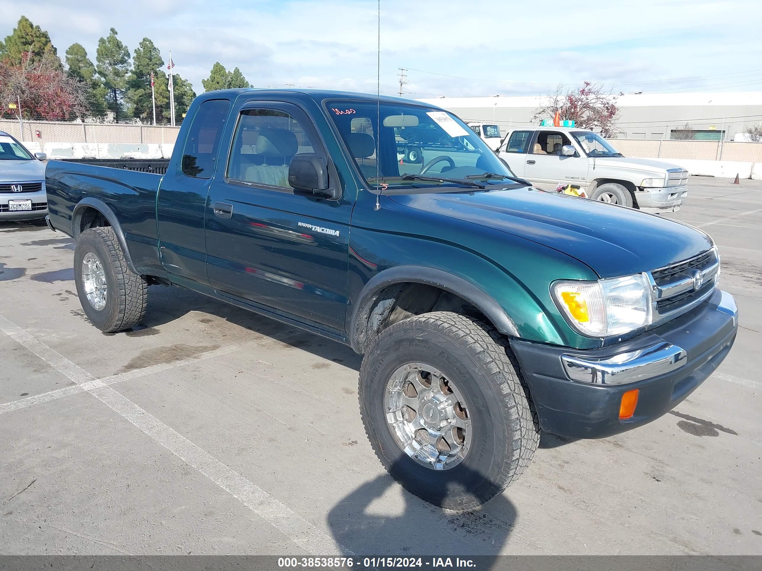 Photo 5 VIN: 4TAWN72N6YZ595758 - TOYOTA TACOMA 