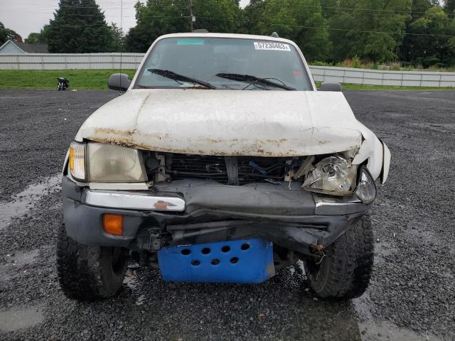 Photo 4 VIN: 4TAWN72N7YZ632414 - TOYOTA TACOMA XTR 