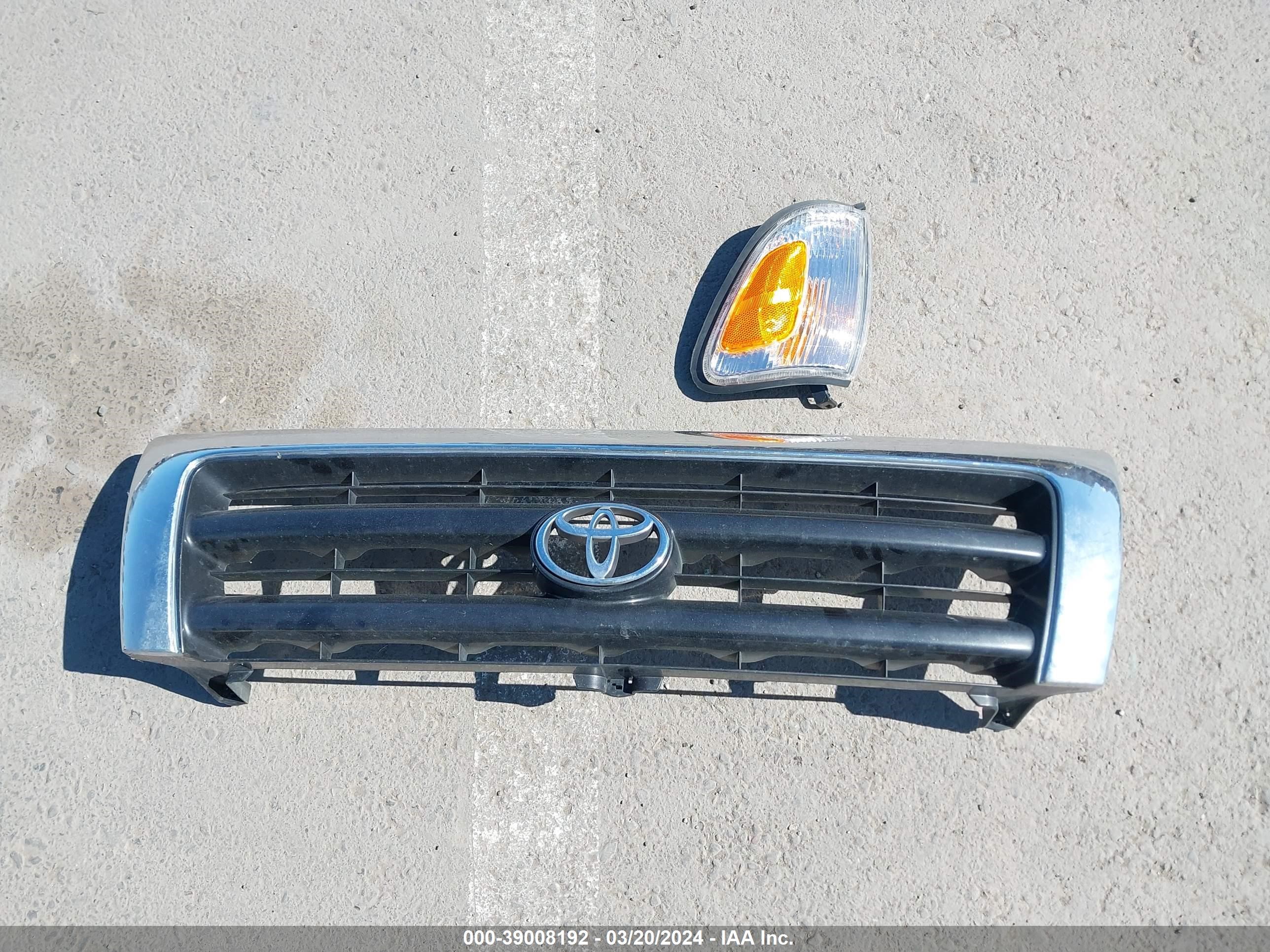 Photo 11 VIN: 4TAWN72N9XZ557116 - TOYOTA TACOMA 