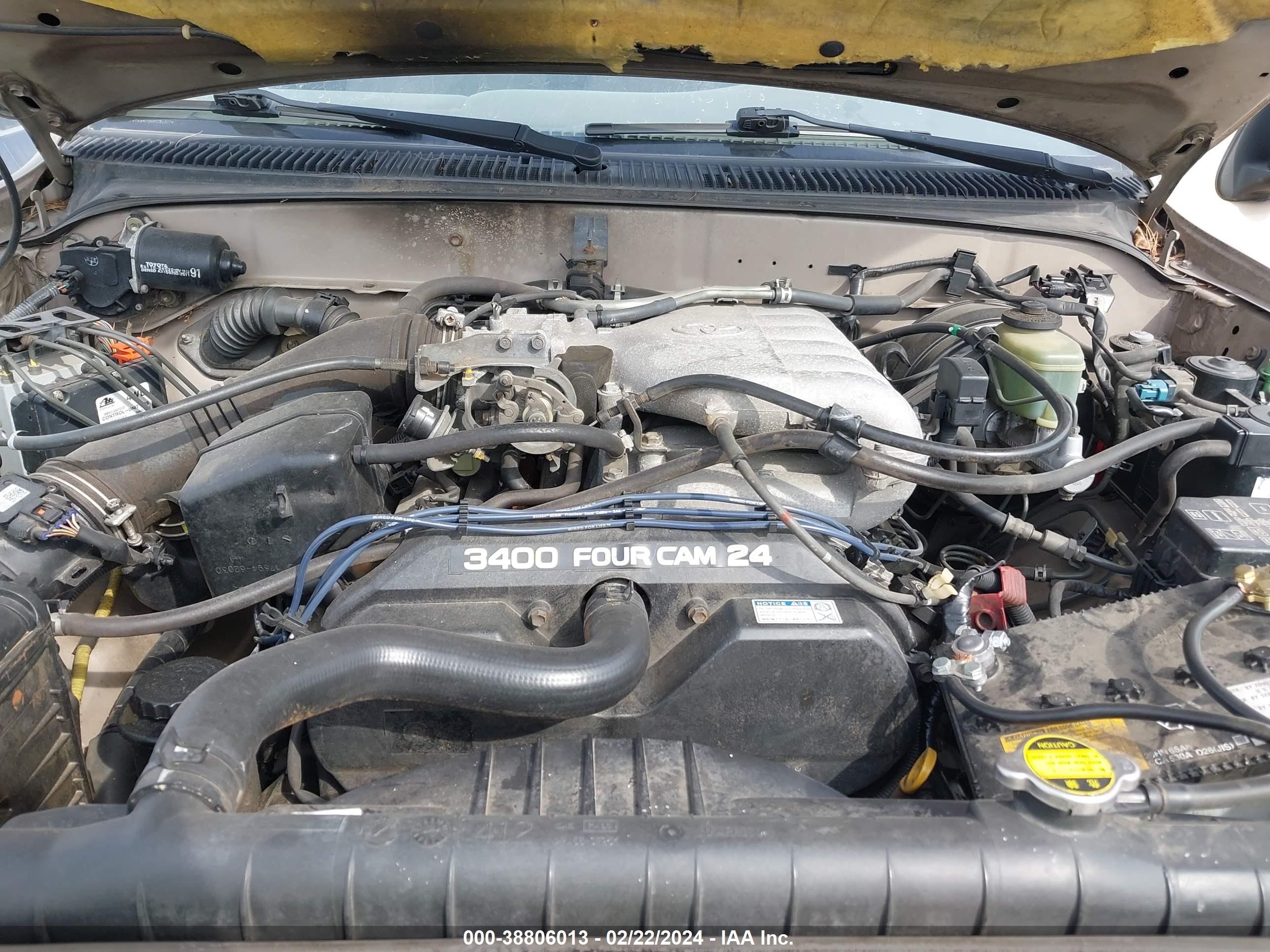 Photo 9 VIN: 4TAWN72N9YZ615274 - TOYOTA TACOMA 