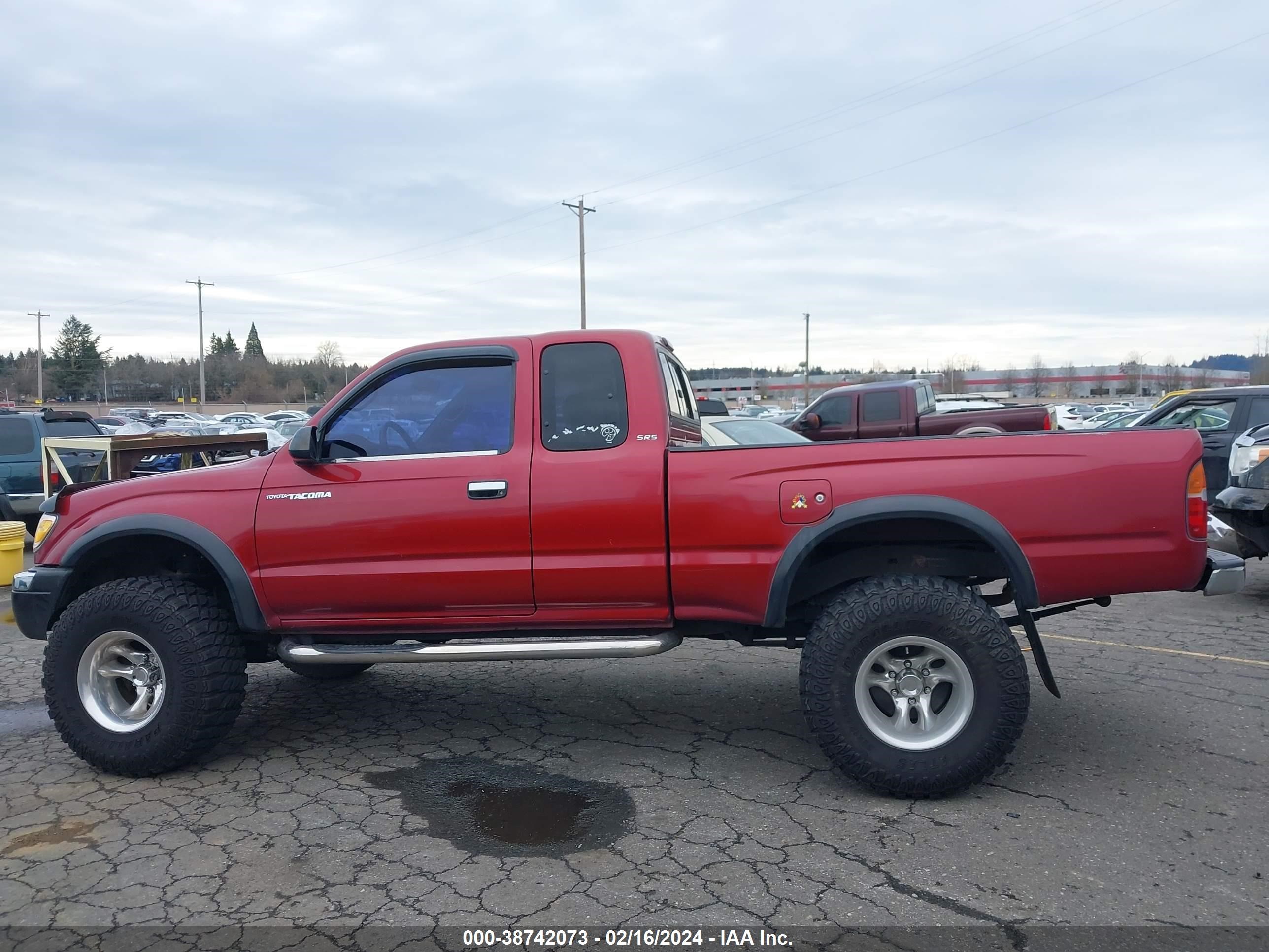 Photo 13 VIN: 4TAWN72N9YZ622919 - TOYOTA TACOMA 