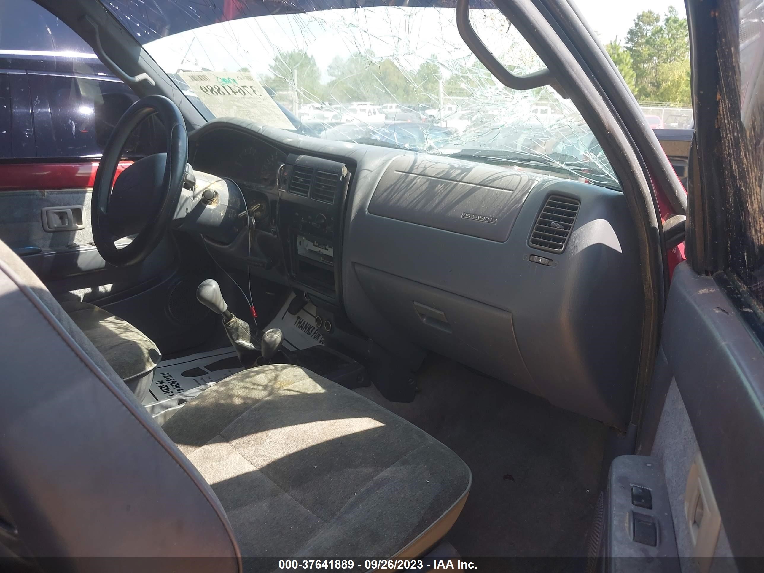 Photo 4 VIN: 4TAWN72NXYZ595407 - TOYOTA TACOMA 