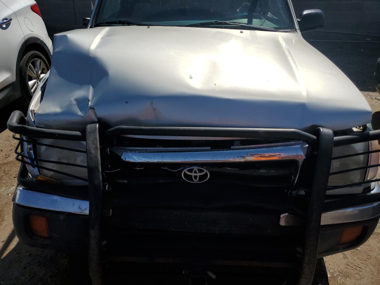 Photo 10 VIN: 4TAWN72NXYZ669294 - TOYOTA TACOMA 