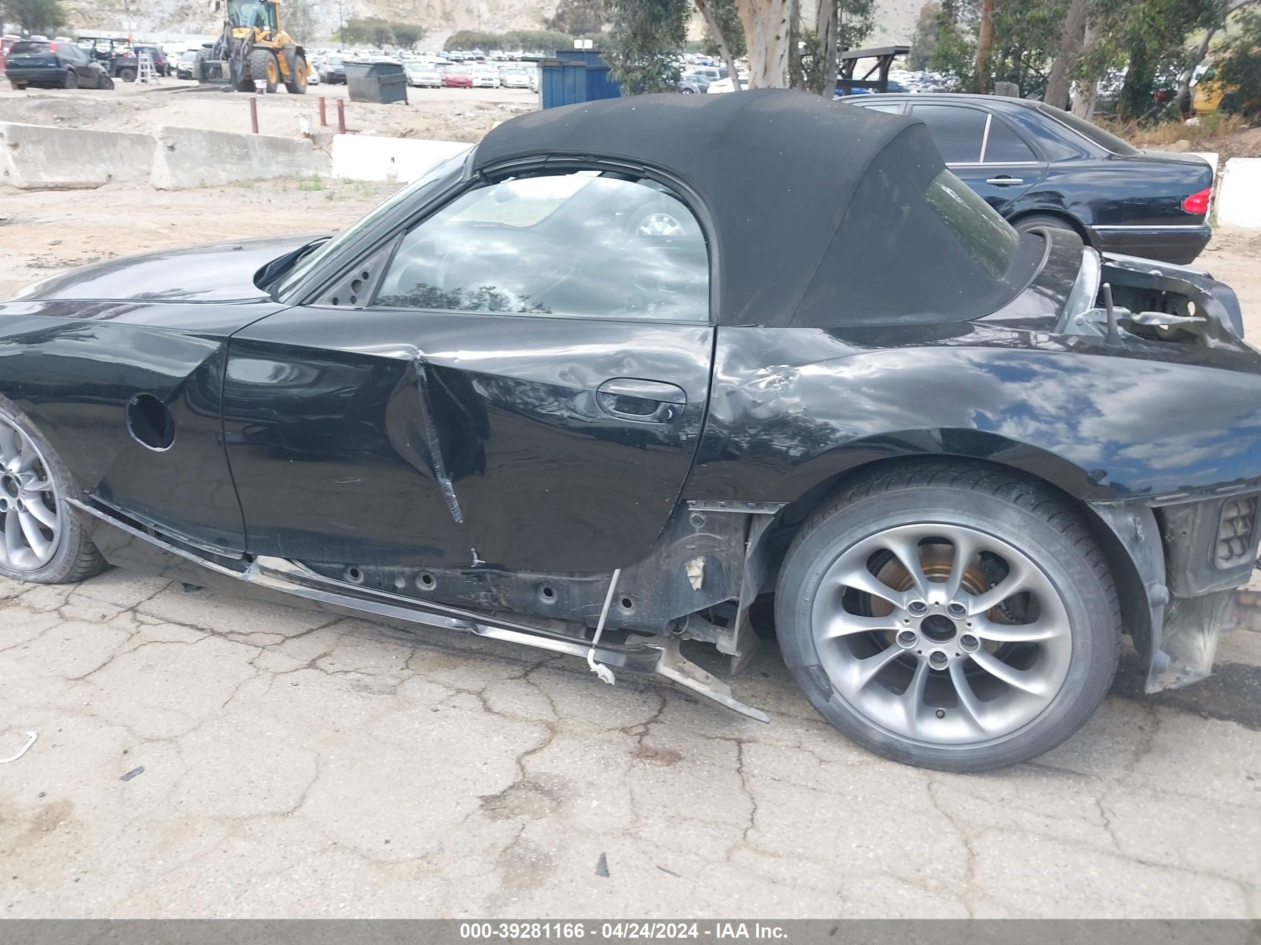 Photo 11 VIN: 4USBT33423LS47159 - BMW Z4 