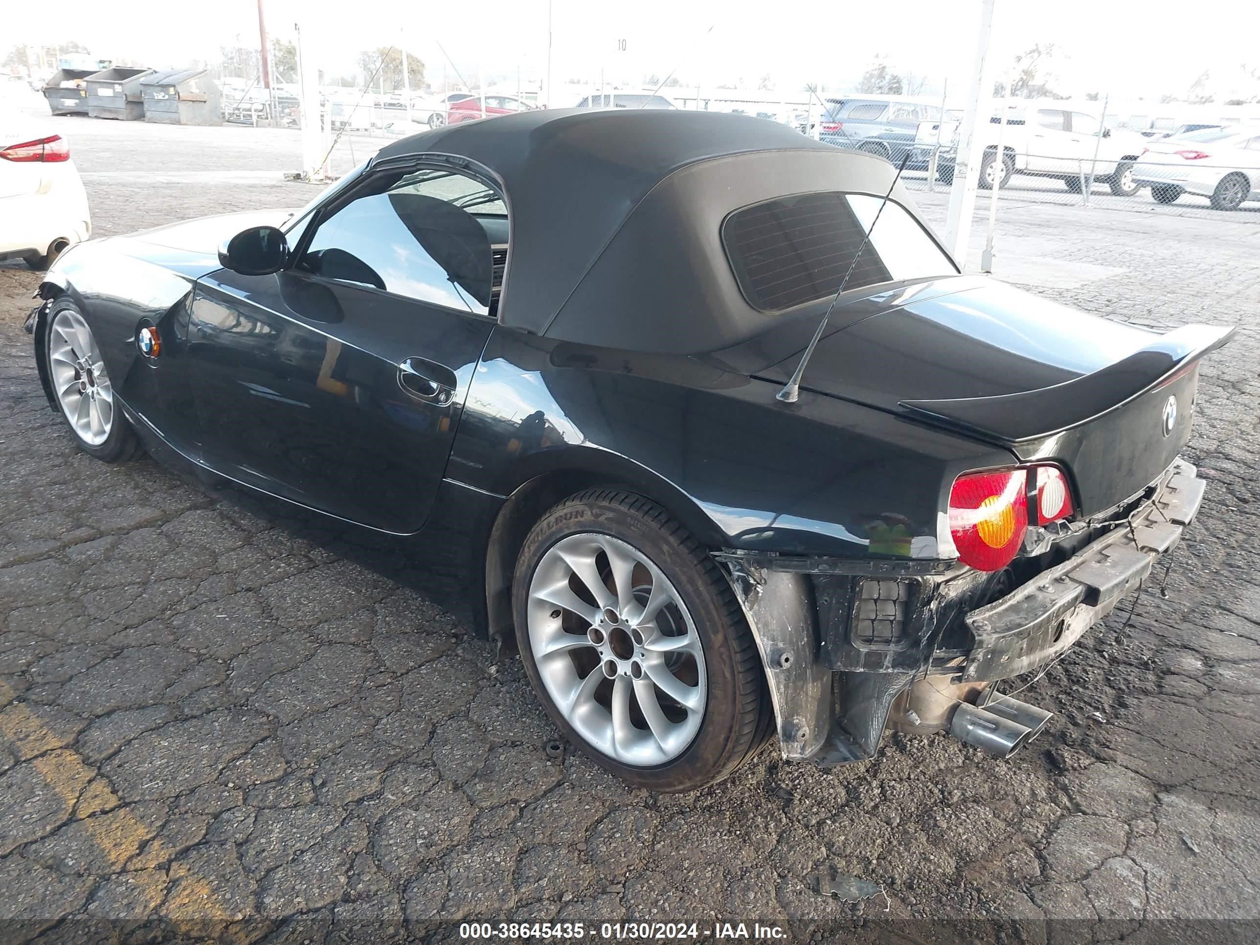 Photo 2 VIN: 4USBT33453LS44126 - BMW Z4 