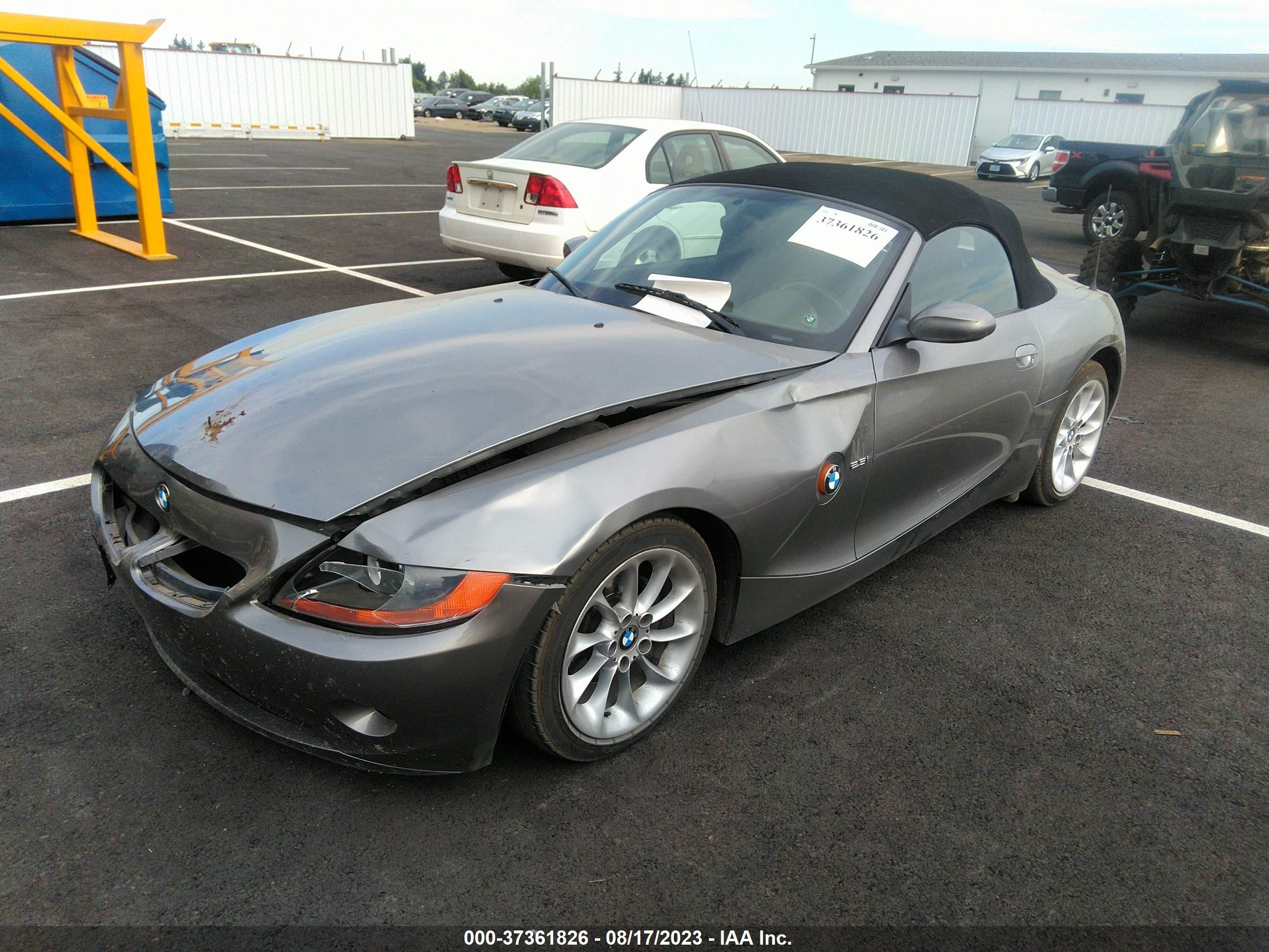 Photo 1 VIN: 4USBT33463LR65099 - BMW Z4 