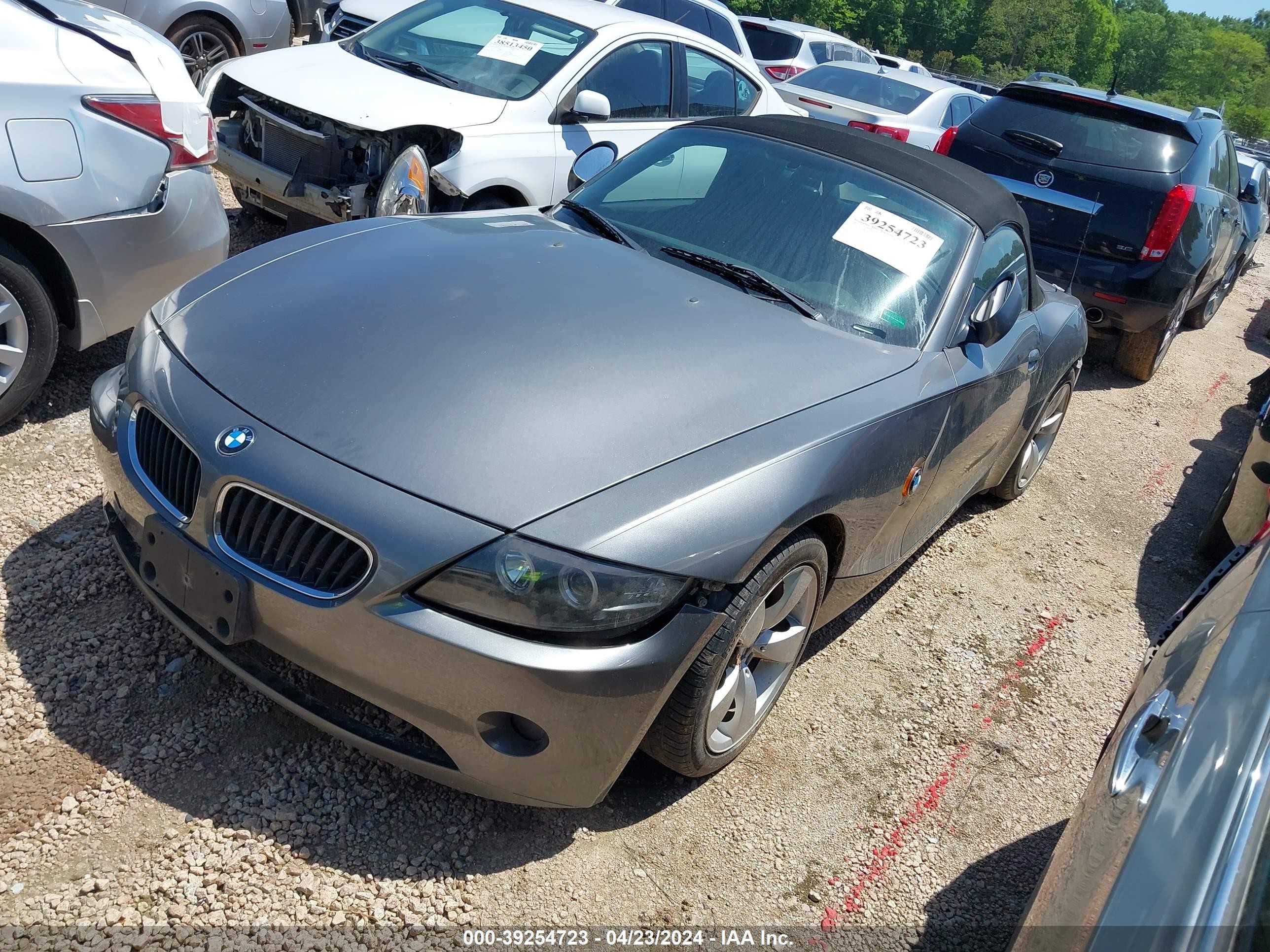 Photo 2 VIN: 4USBT33463LS42305 - BMW Z4 