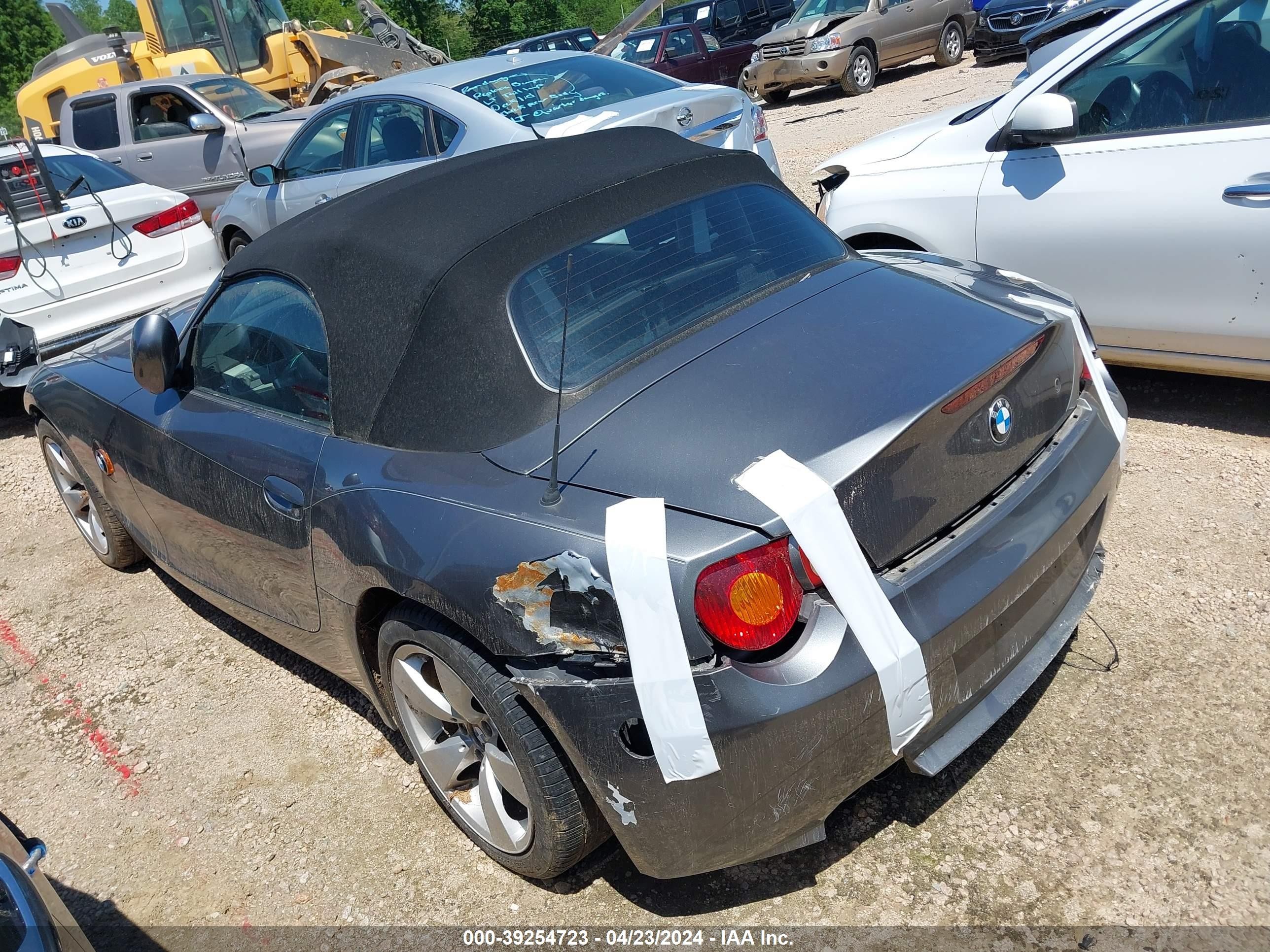 Photo 3 VIN: 4USBT33463LS42305 - BMW Z4 