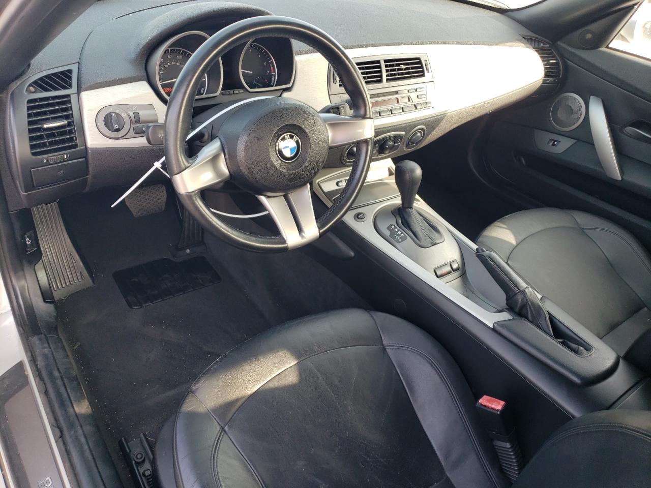 Photo 7 VIN: 4USBT33473LS43432 - BMW Z4 