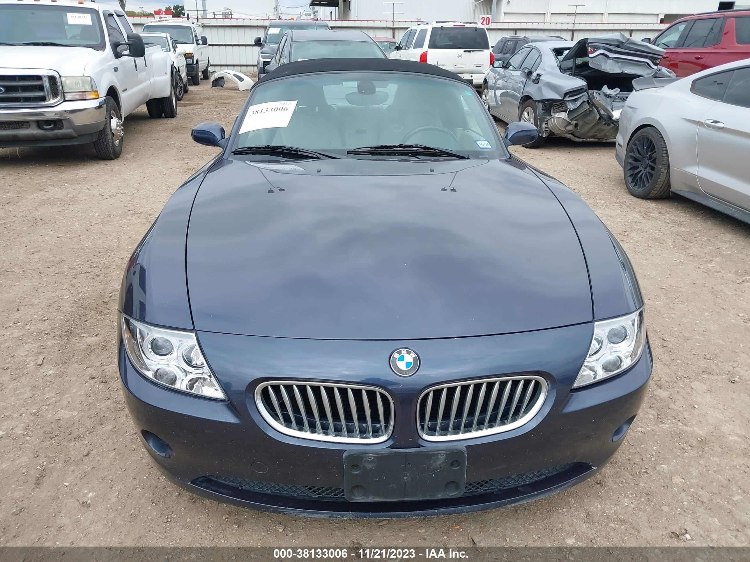 Photo 11 VIN: 4USBT33514LS49494 - BMW Z4 