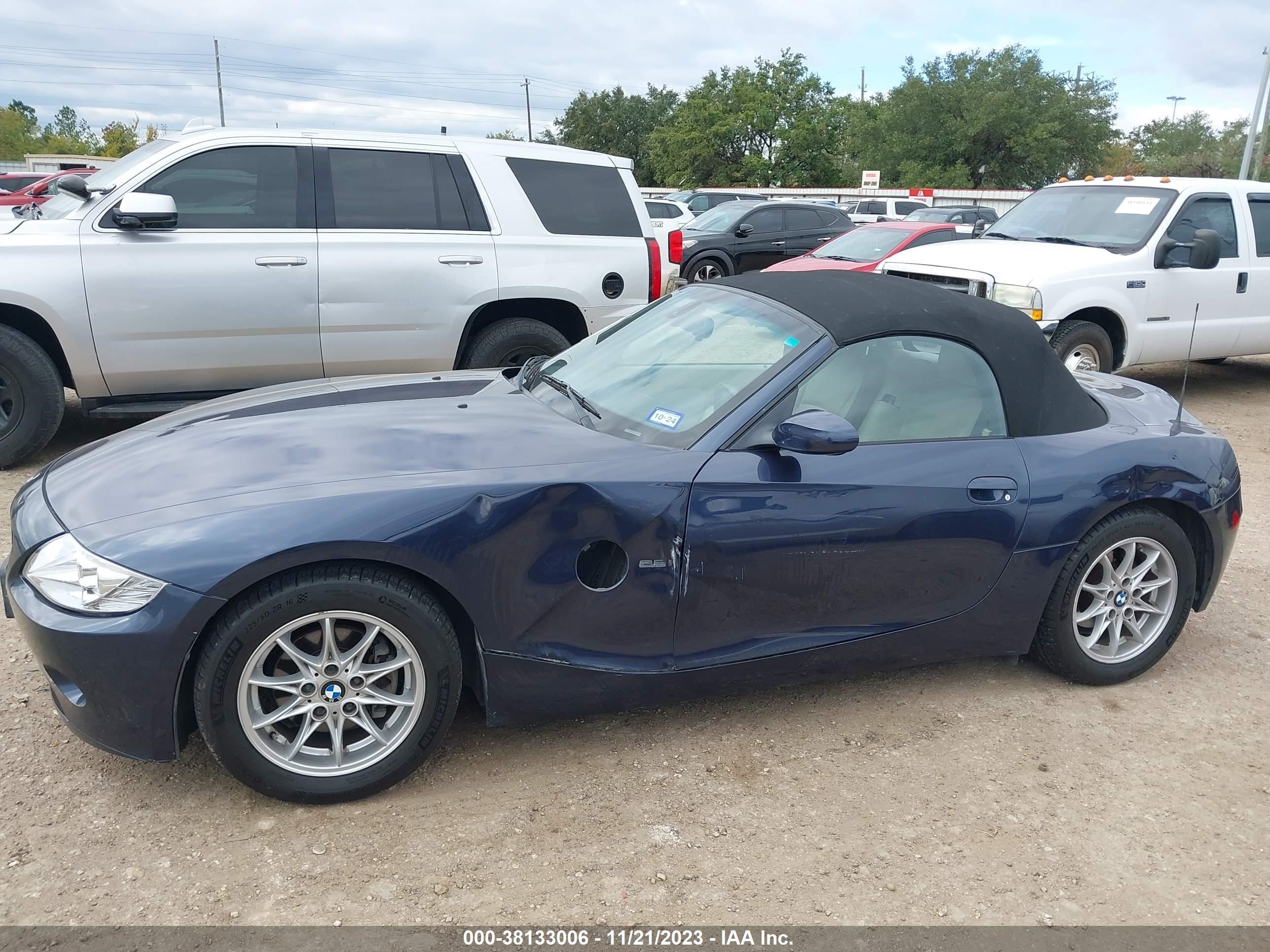 Photo 13 VIN: 4USBT33514LS49494 - BMW Z4 