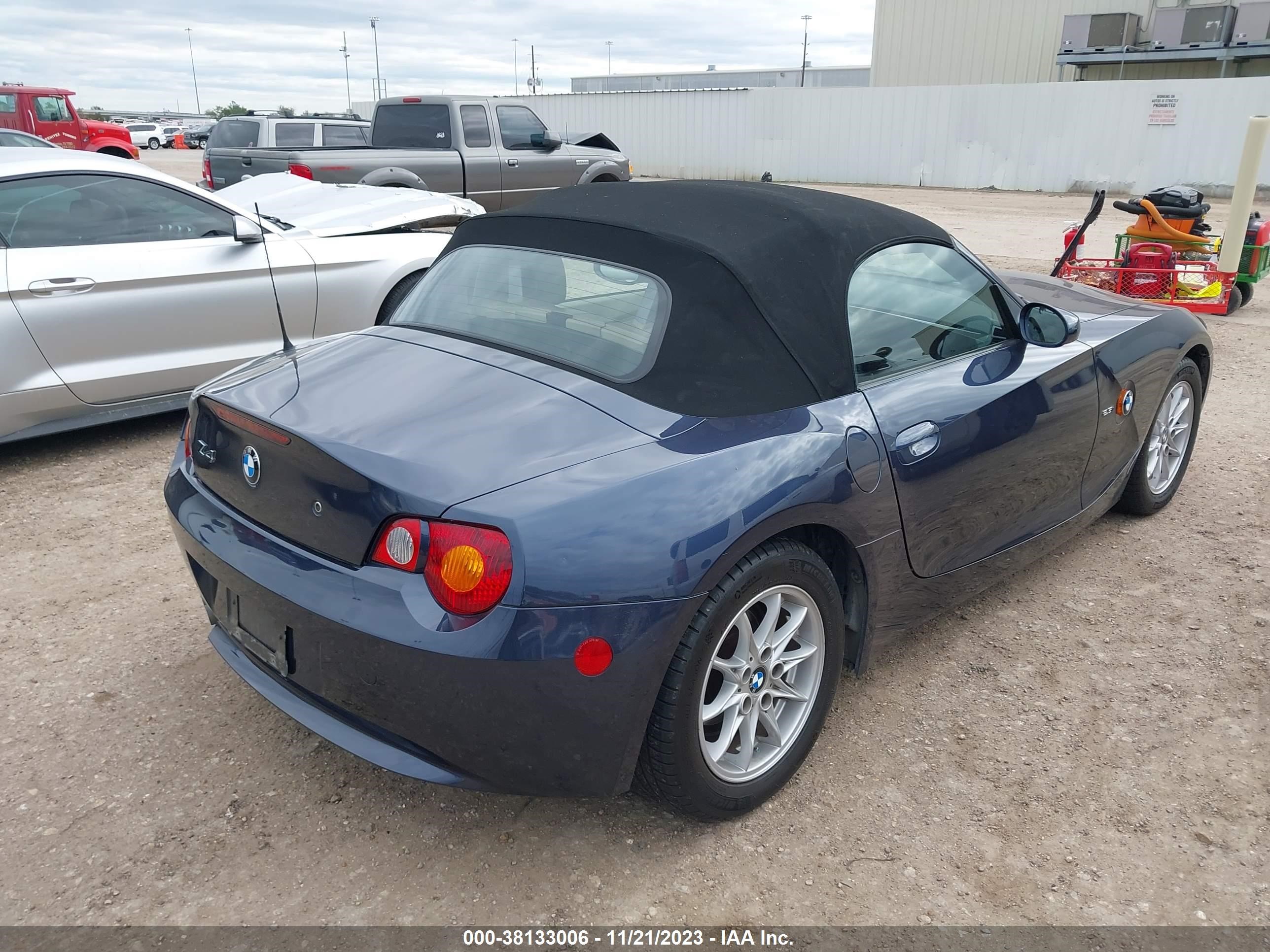 Photo 3 VIN: 4USBT33514LS49494 - BMW Z4 