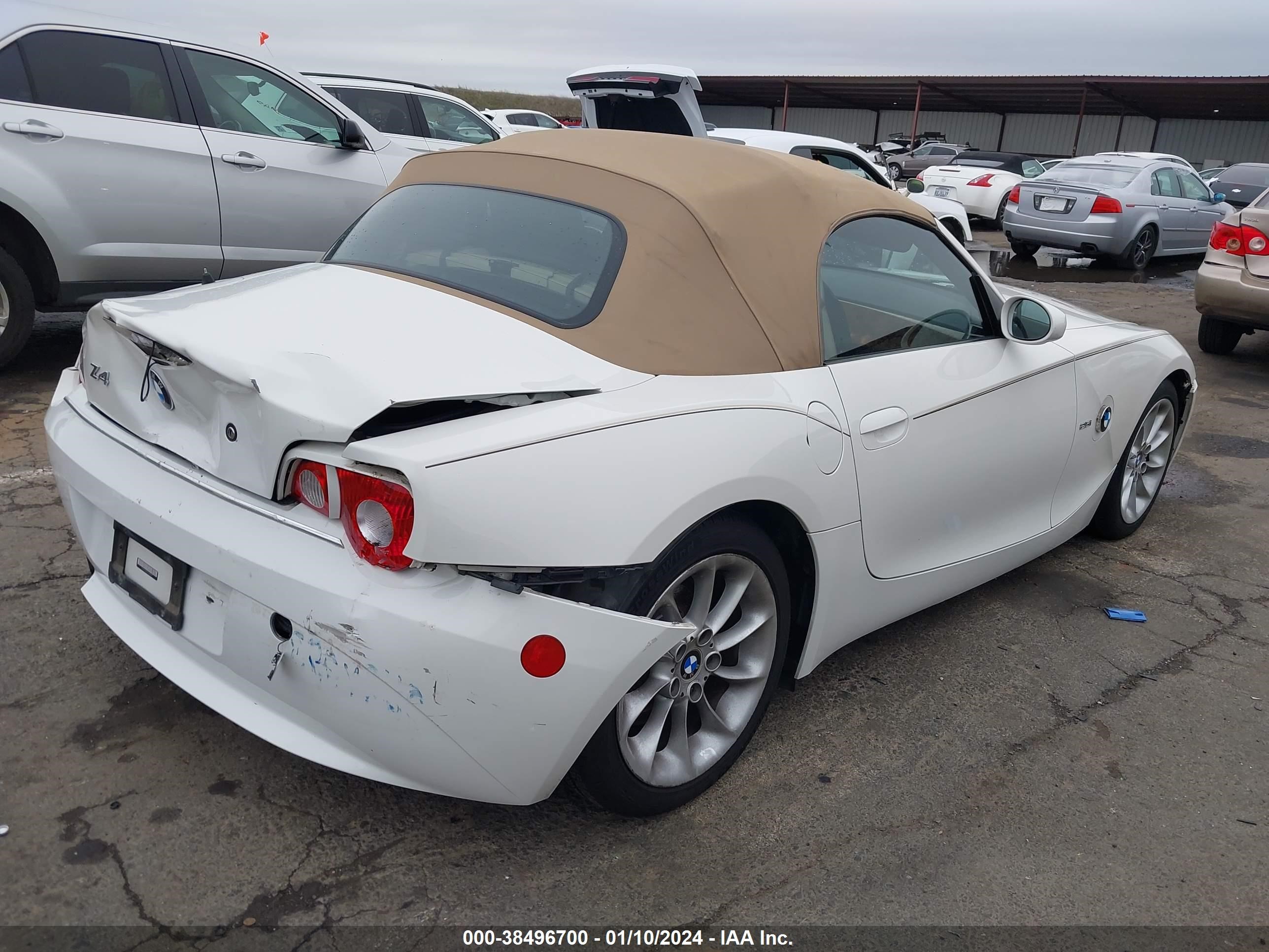 Photo 3 VIN: 4USBT33525LS54379 - BMW Z4 