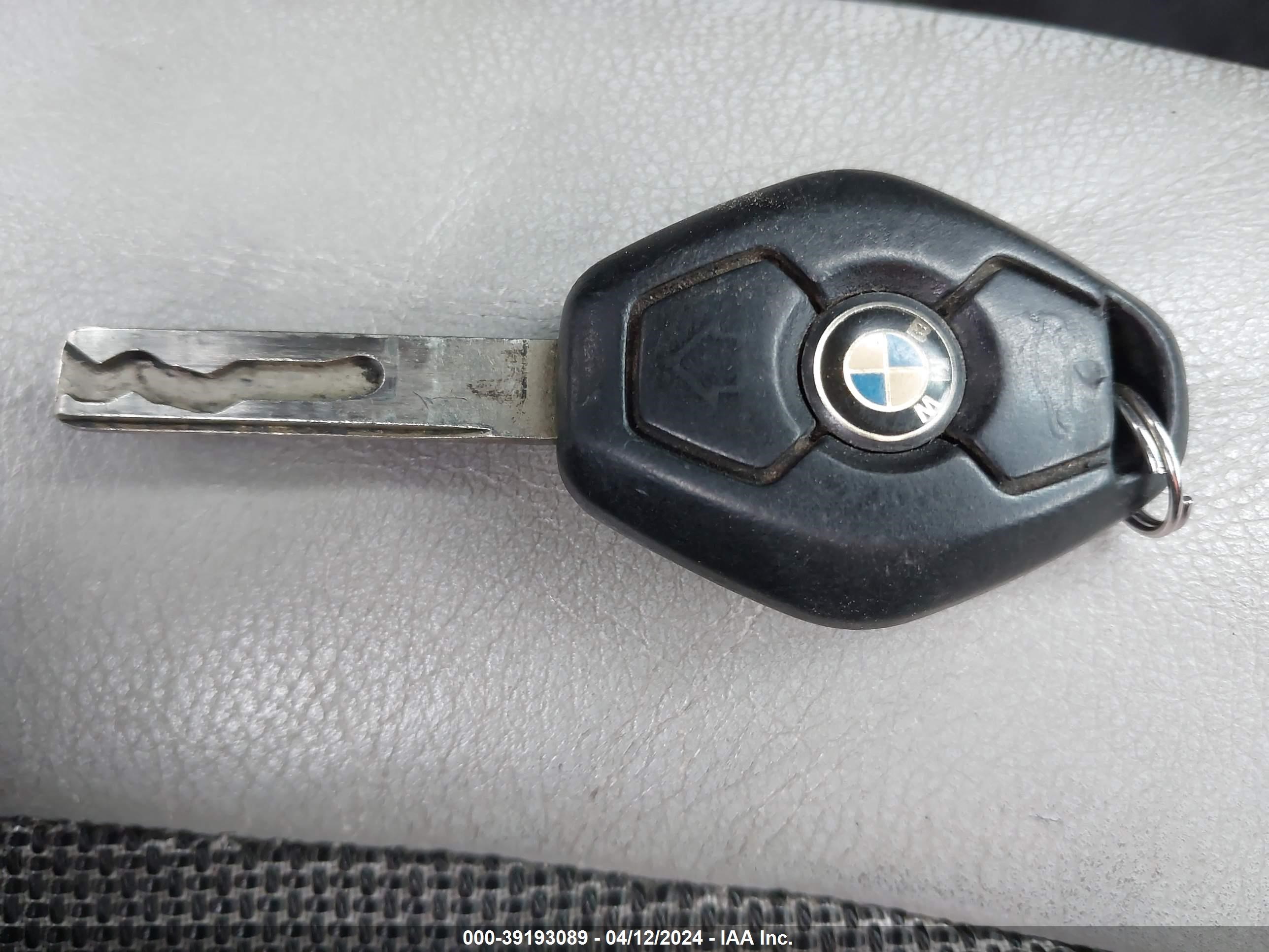 Photo 10 VIN: 4USBT33575LS54331 - BMW Z4 