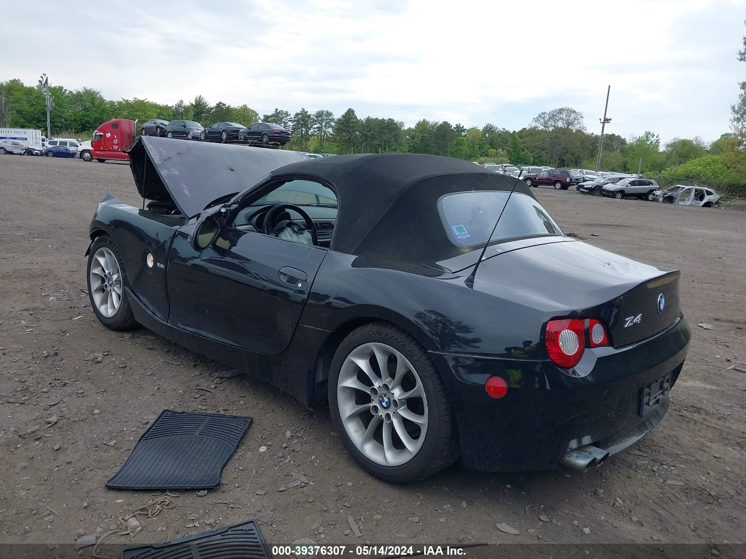 Photo 2 VIN: 4USBT33585LR70283 - BMW Z4 