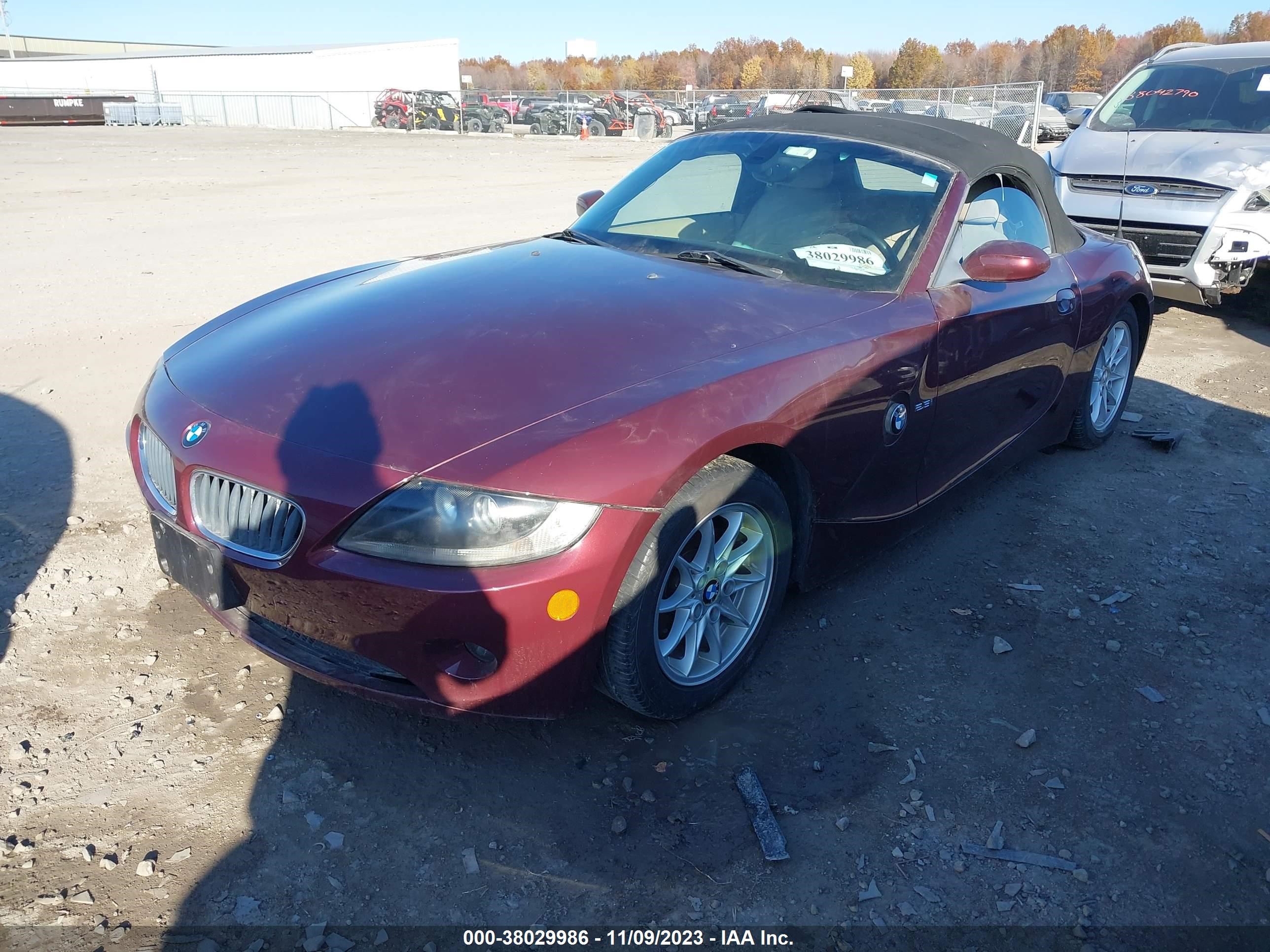 Photo 1 VIN: 4USBT33595LS56890 - BMW Z4 