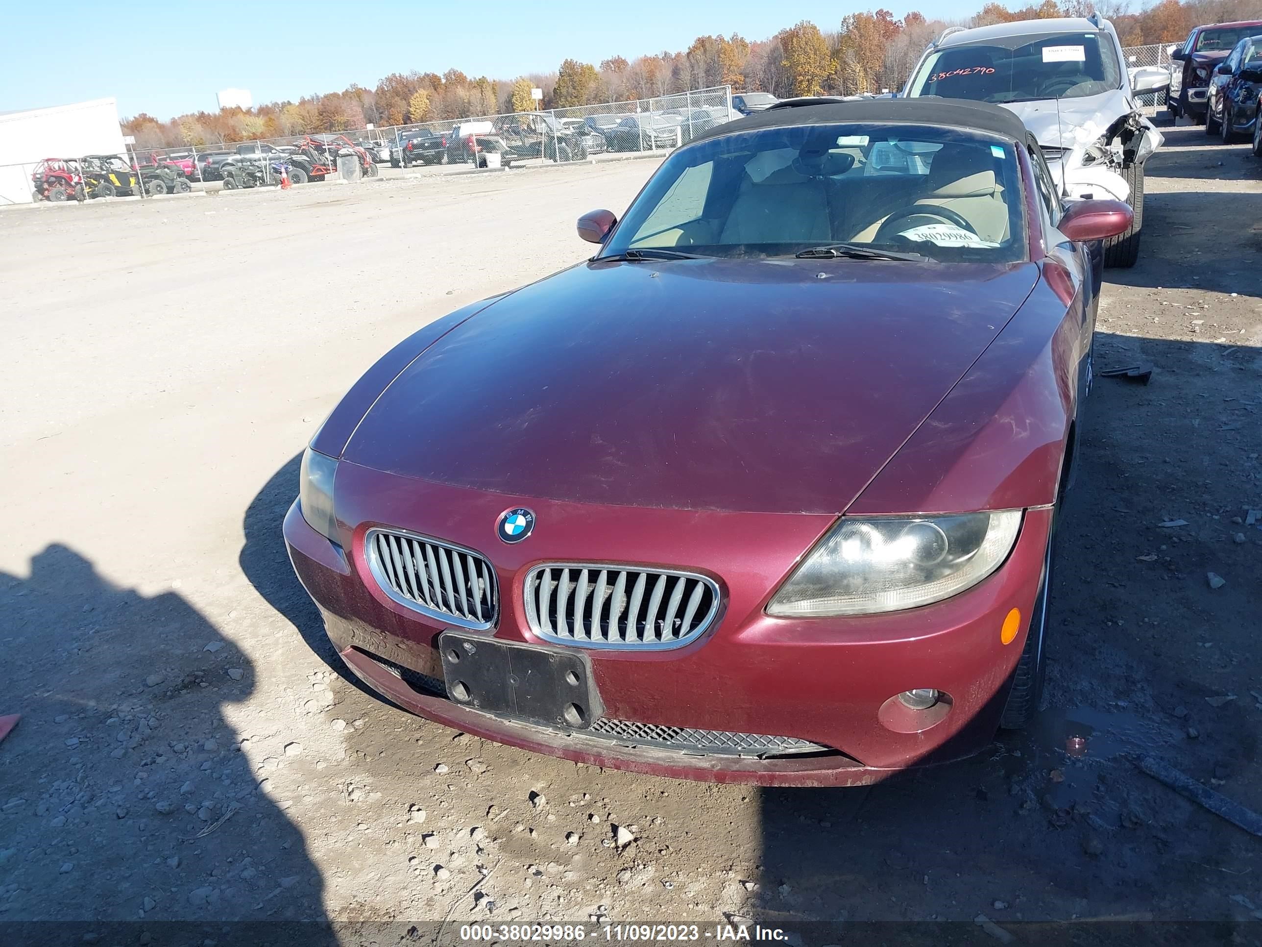 Photo 11 VIN: 4USBT33595LS56890 - BMW Z4 