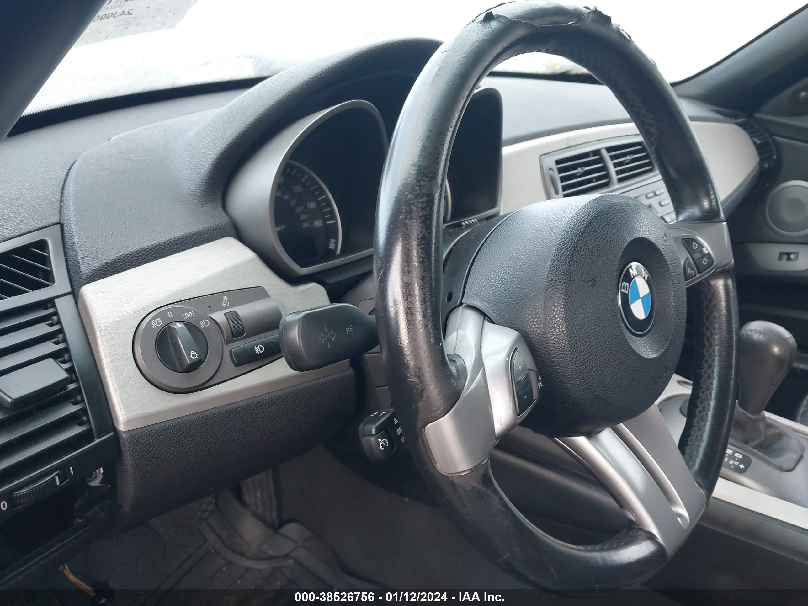 Photo 6 VIN: 4USBT335X4LS49316 - BMW Z4 