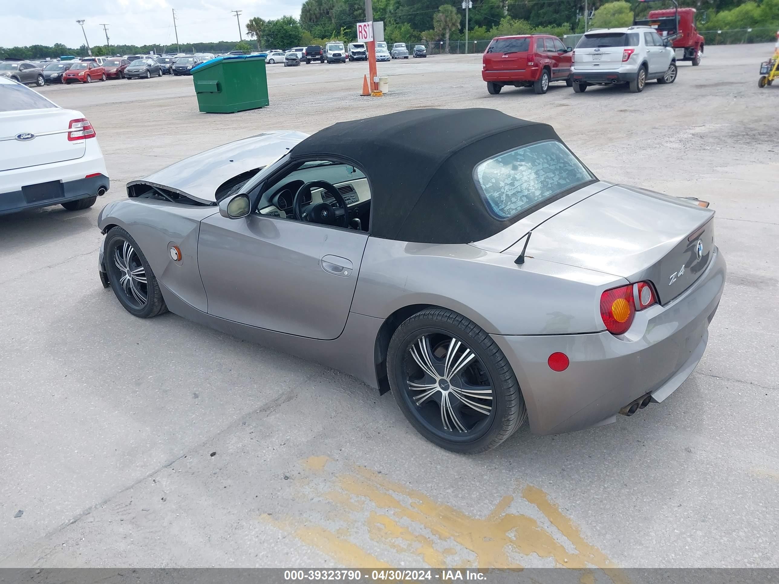 Photo 2 VIN: 4USBT53403LU00536 - BMW Z4 