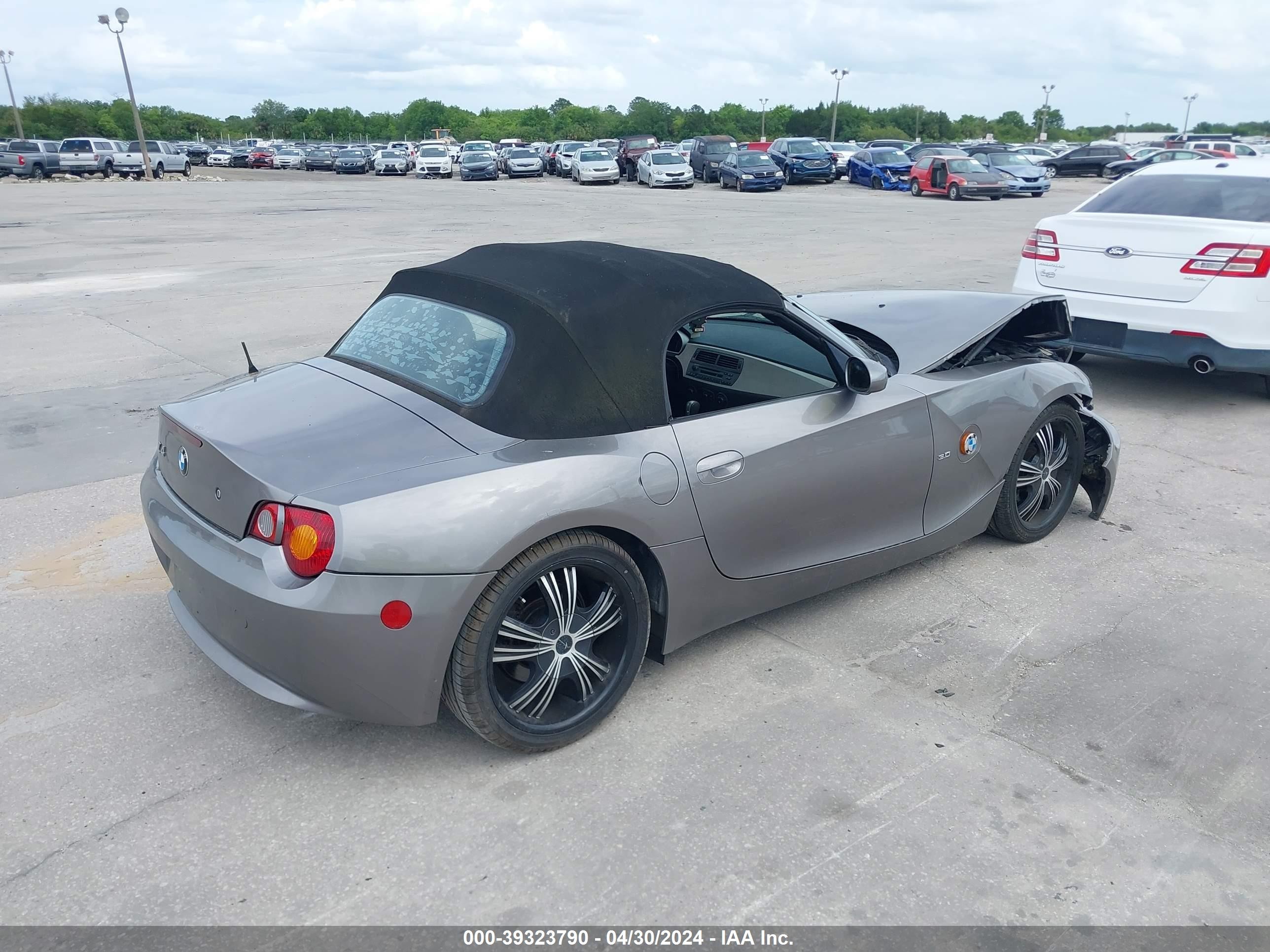 Photo 3 VIN: 4USBT53403LU00536 - BMW Z4 