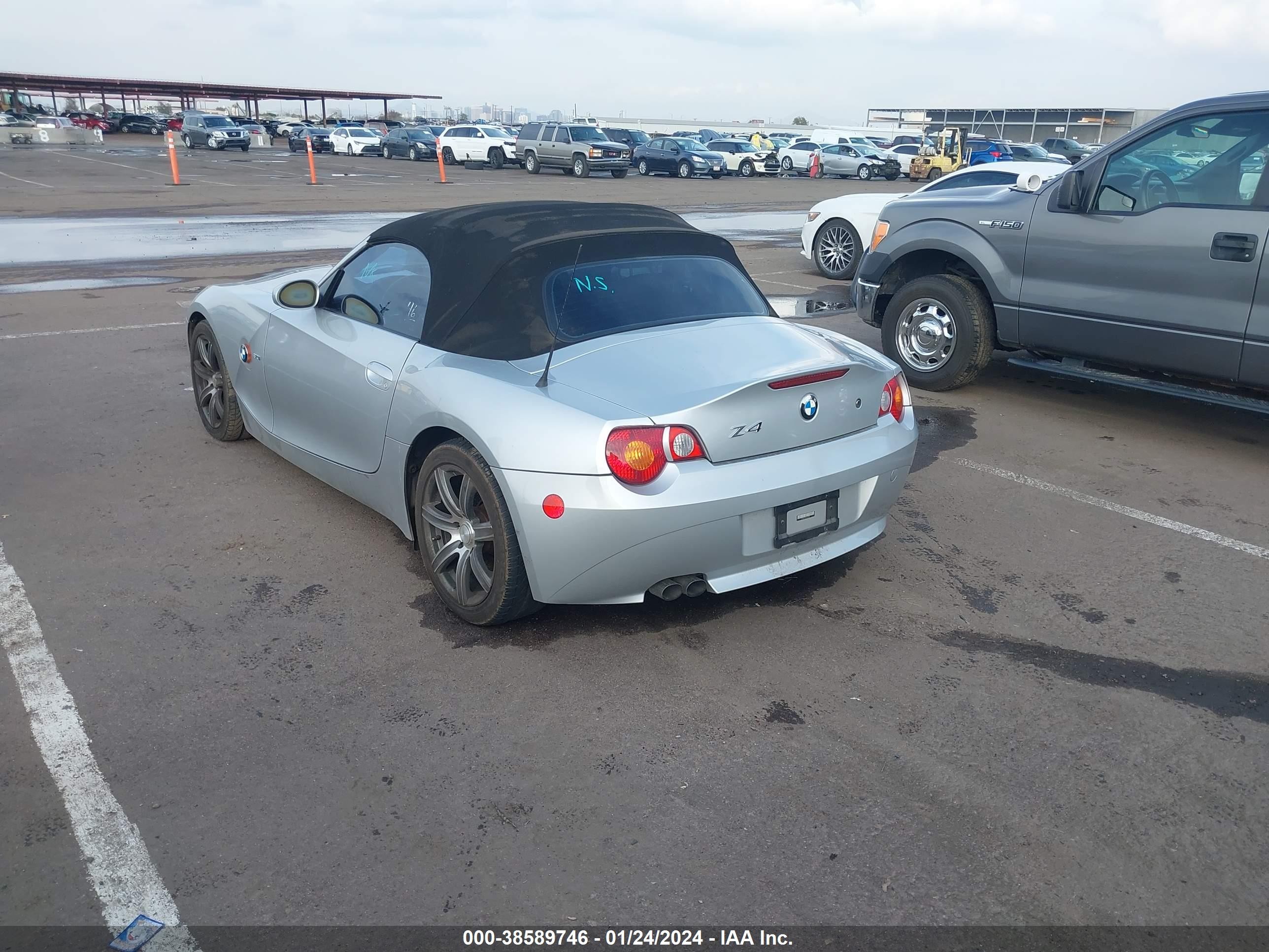 Photo 2 VIN: 4USBT53423LU02112 - BMW Z4 