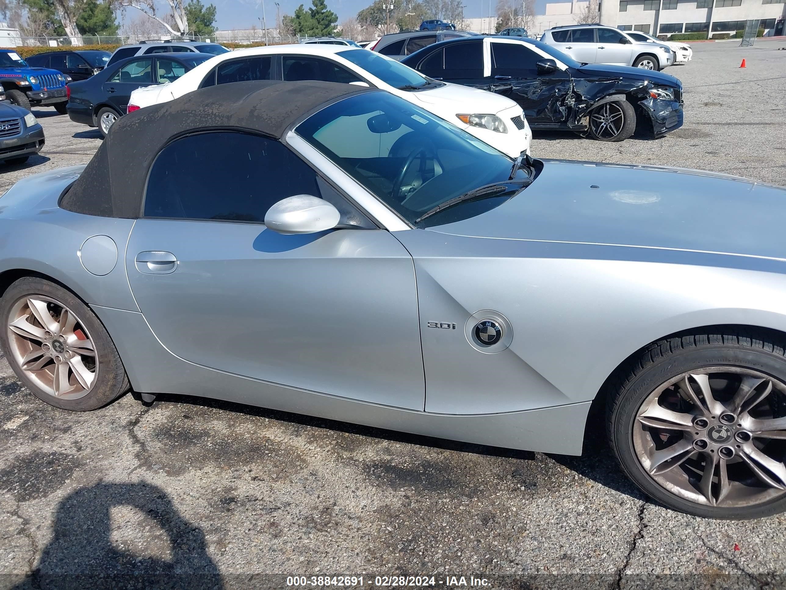 Photo 13 VIN: 4USBT53433LU02751 - BMW Z4 