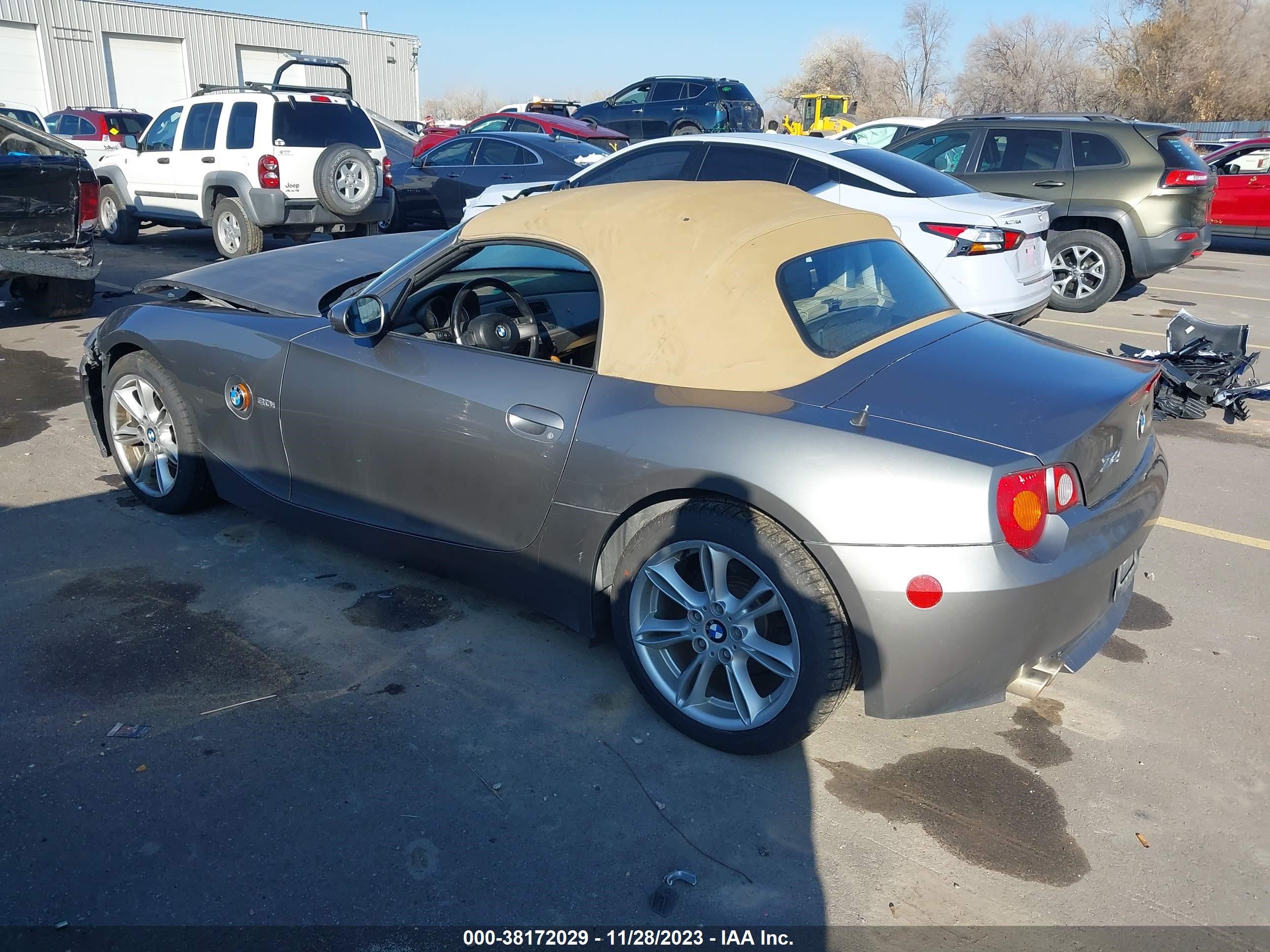 Photo 2 VIN: 4USBT53443LU02046 - BMW Z4 