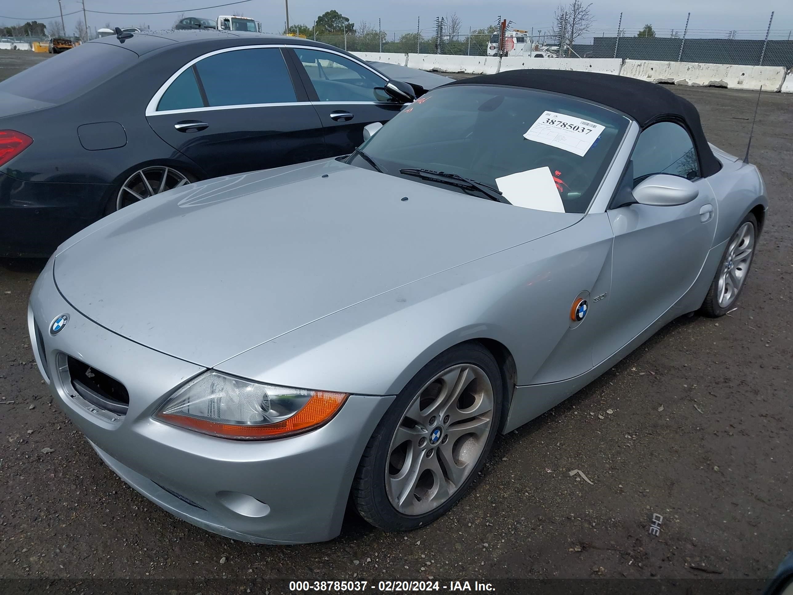 Photo 1 VIN: 4USBT53453LU02945 - BMW Z4 