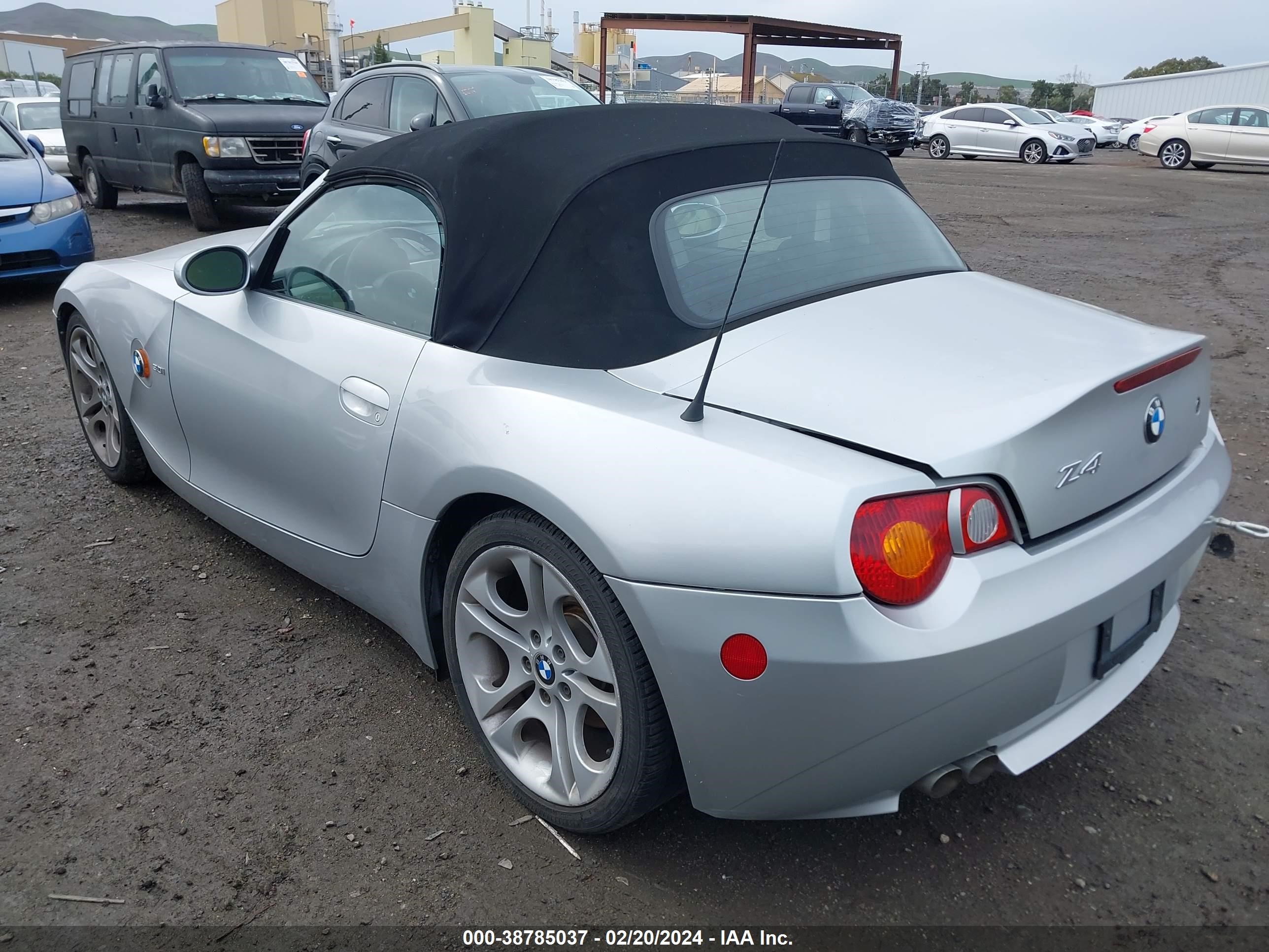 Photo 2 VIN: 4USBT53453LU02945 - BMW Z4 