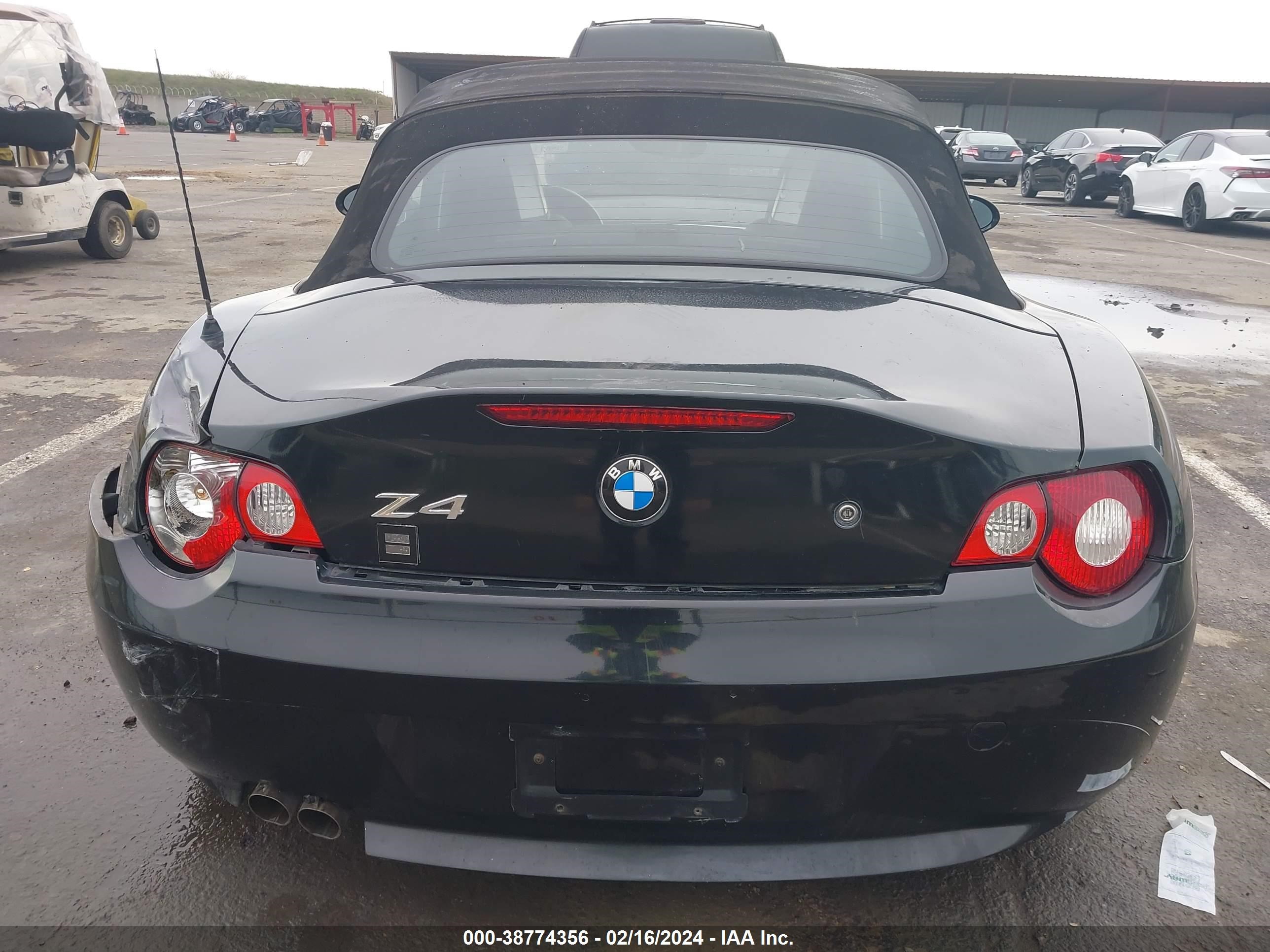 Photo 16 VIN: 4USBT53505LT27552 - BMW Z4 