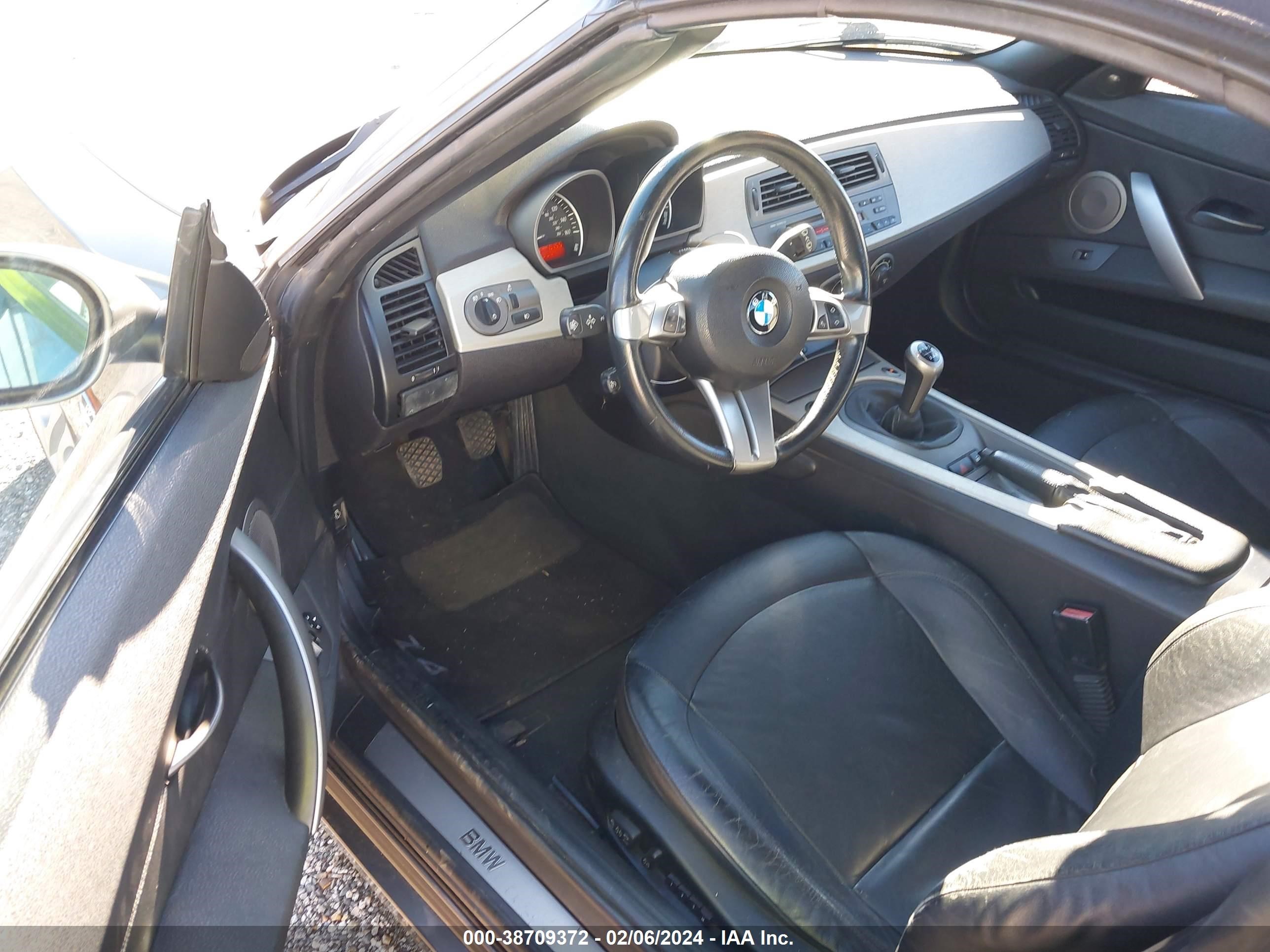 Photo 13 VIN: 4USBT53514LT26120 - BMW Z4 