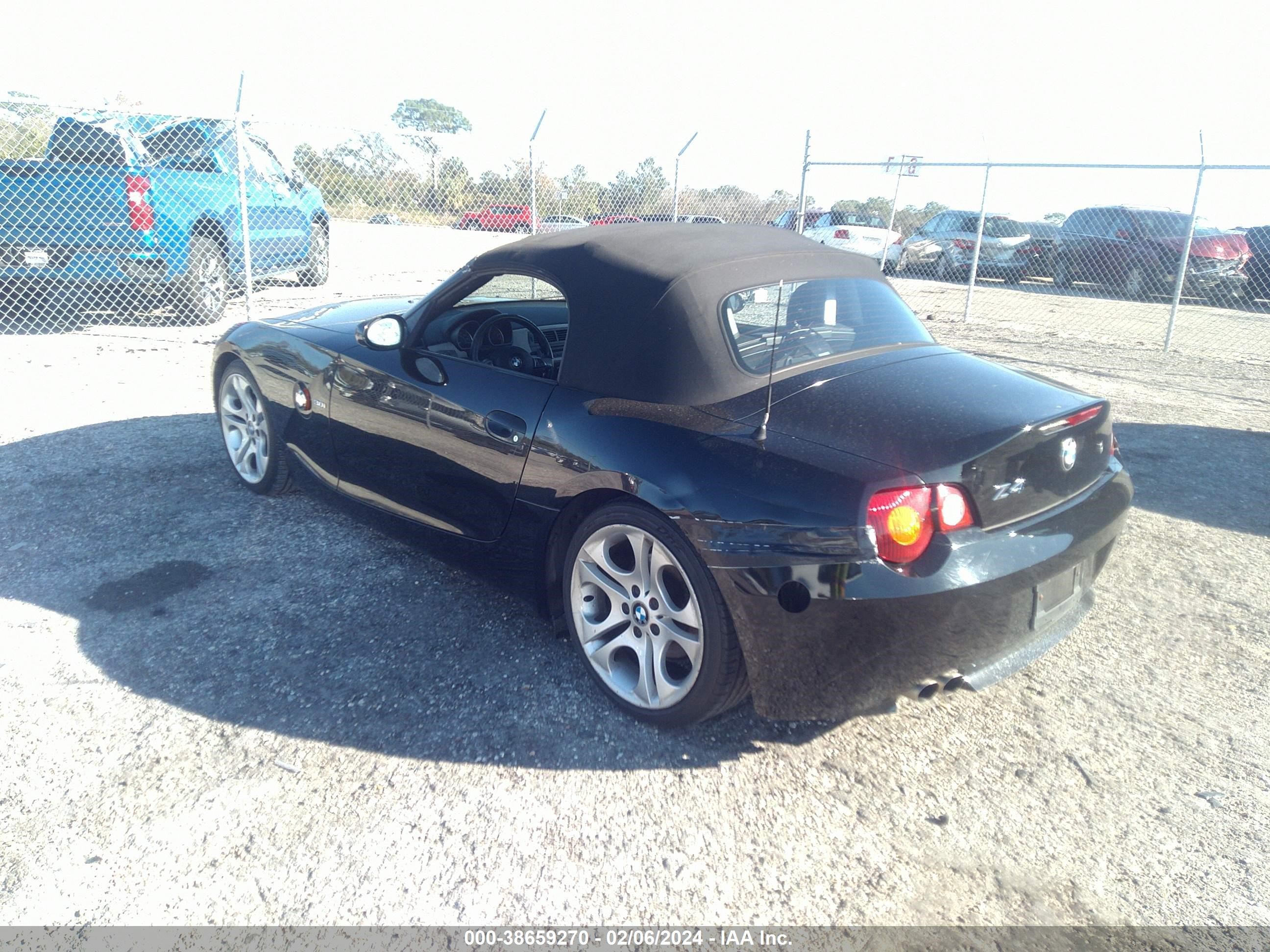 Photo 2 VIN: 4USBT53544LU08472 - BMW Z4 