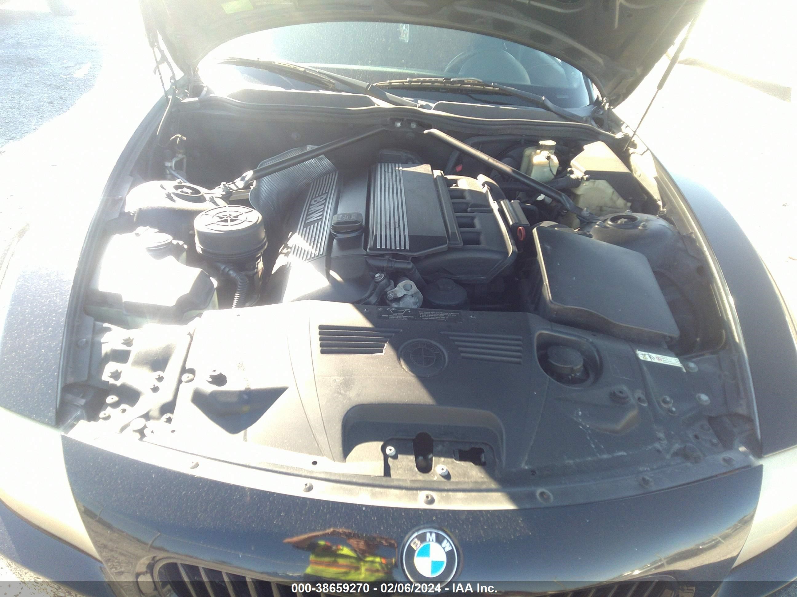 Photo 9 VIN: 4USBT53544LU08472 - BMW Z4 