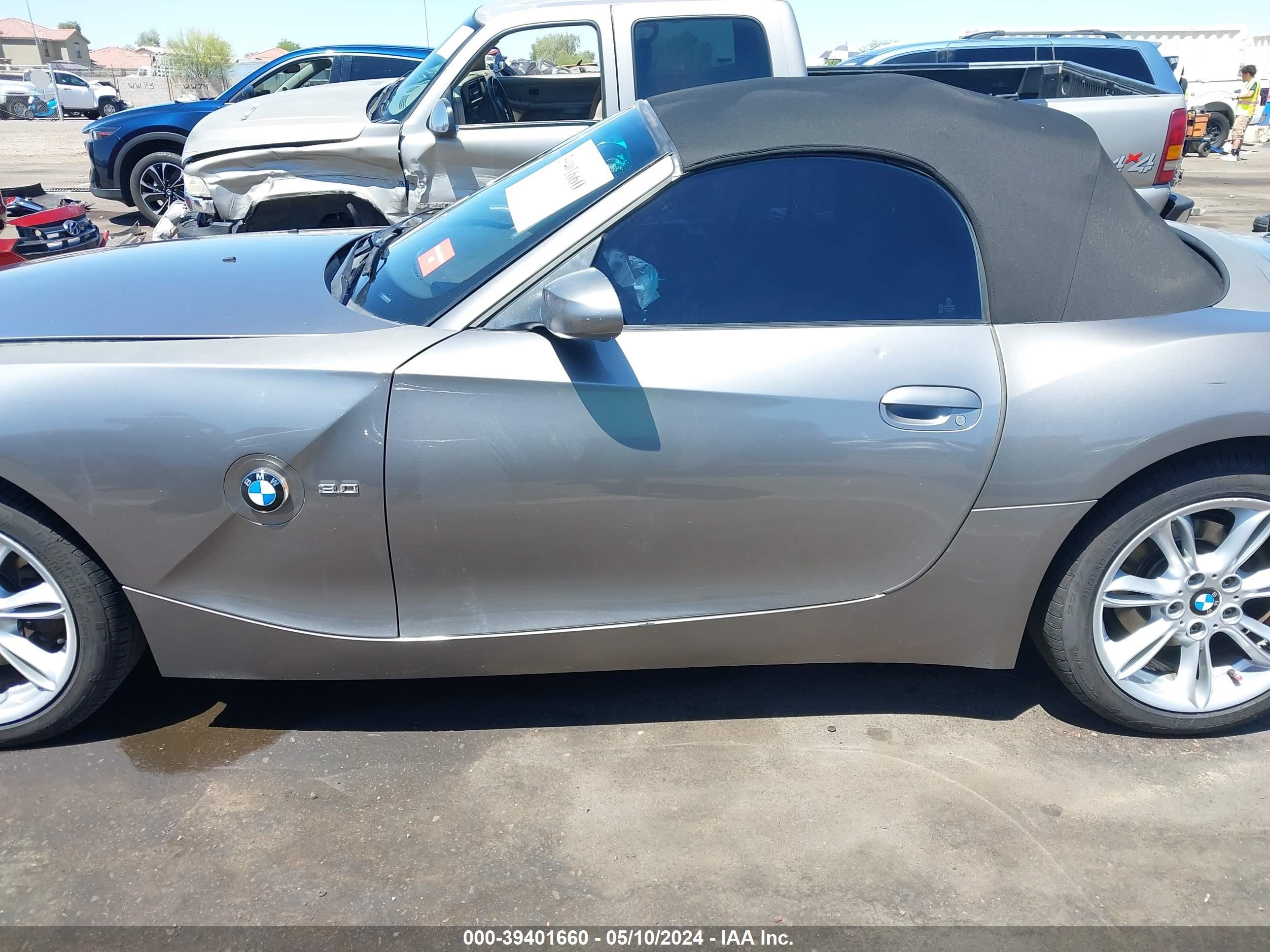 Photo 13 VIN: 4USBT53585LU11277 - BMW Z4 