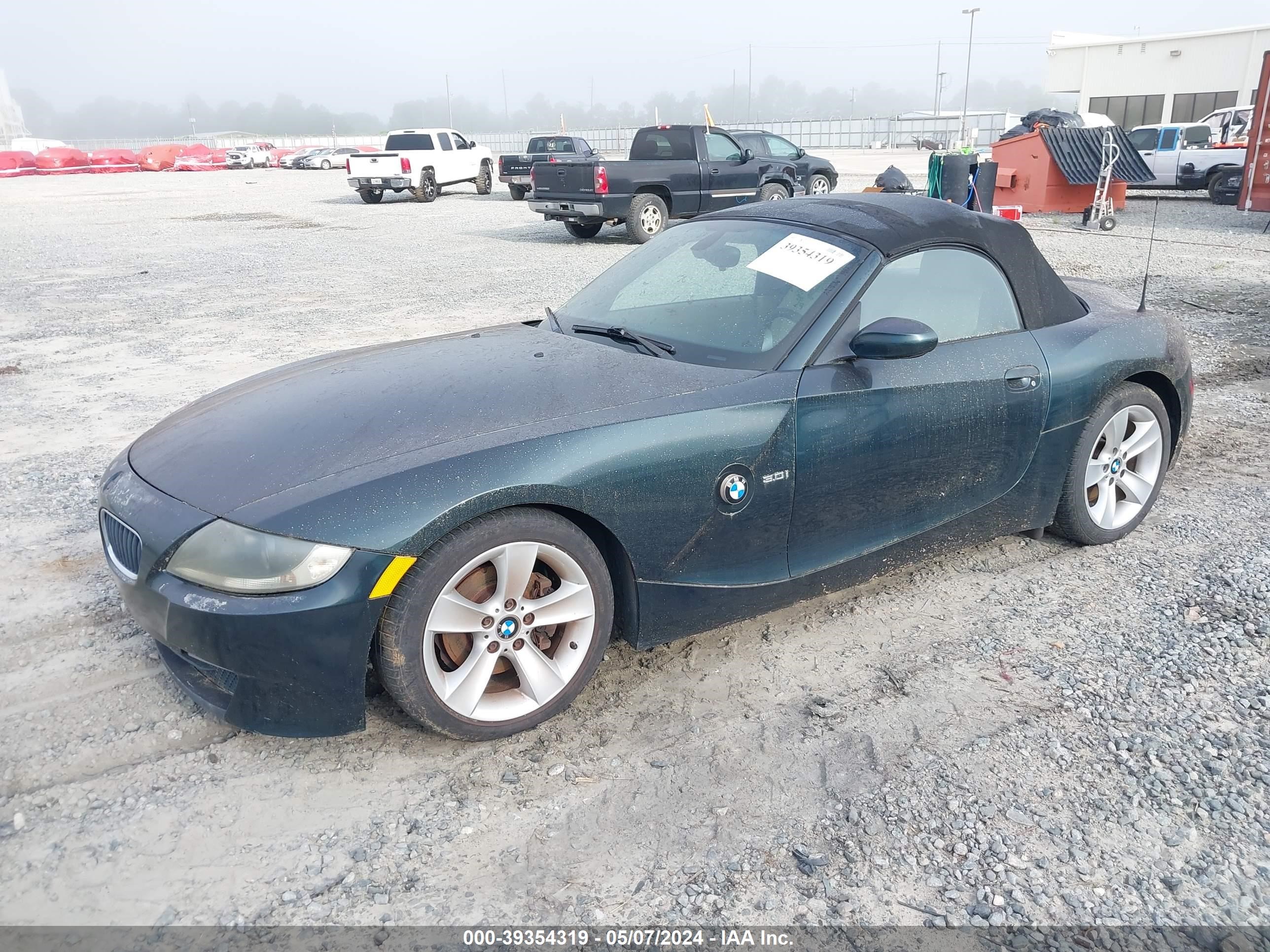 Photo 1 VIN: 4USBU33526LW69457 - BMW Z4 