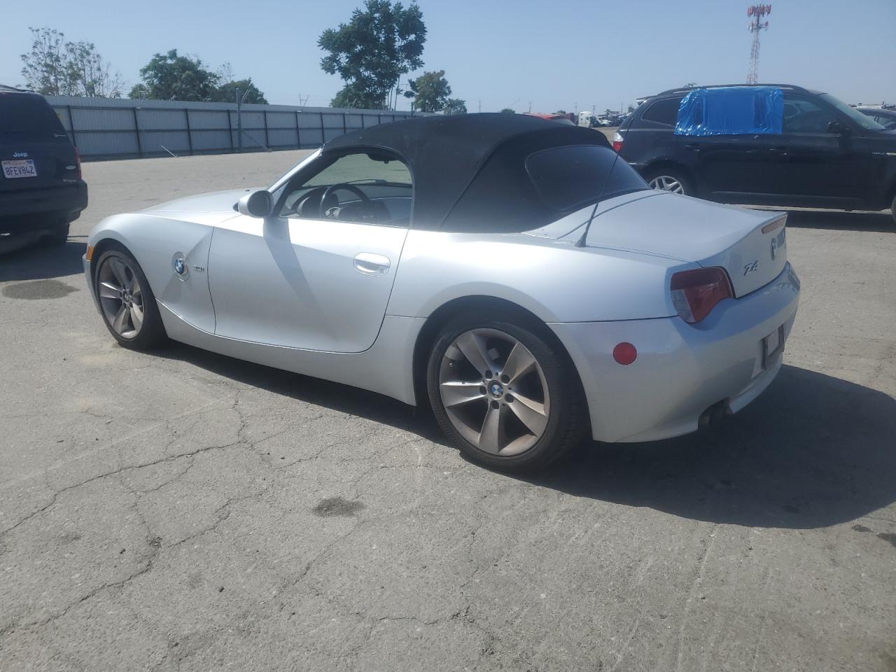 Photo 1 VIN: 4USBU33546LW66270 - BMW Z4 