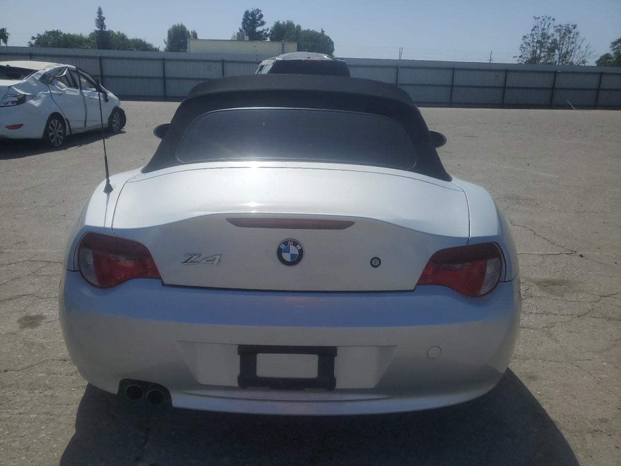 Photo 9 VIN: 4USBU33546LW66270 - BMW Z4 