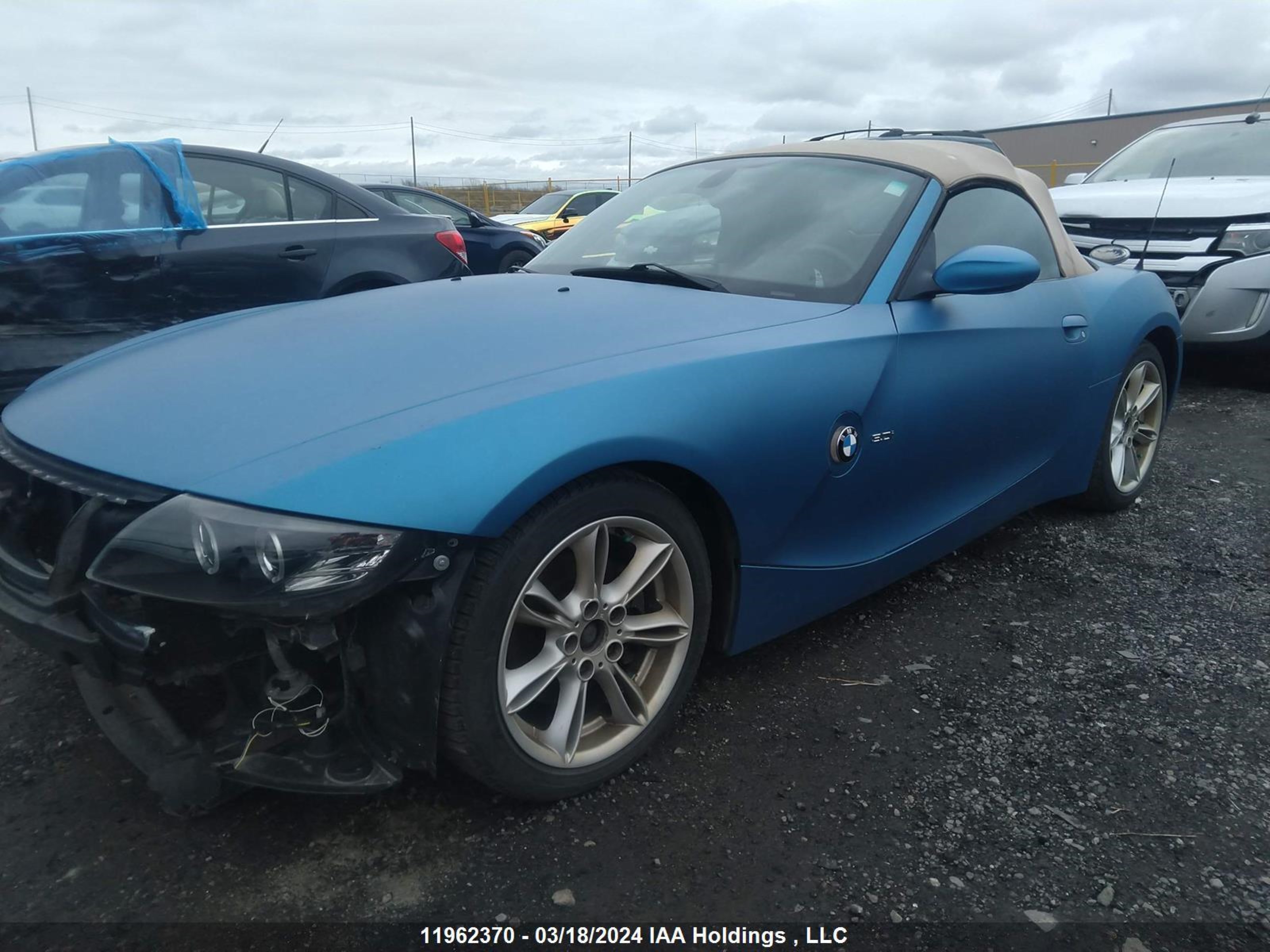 Photo 1 VIN: 4USBU33566LW69879 - BMW Z4 