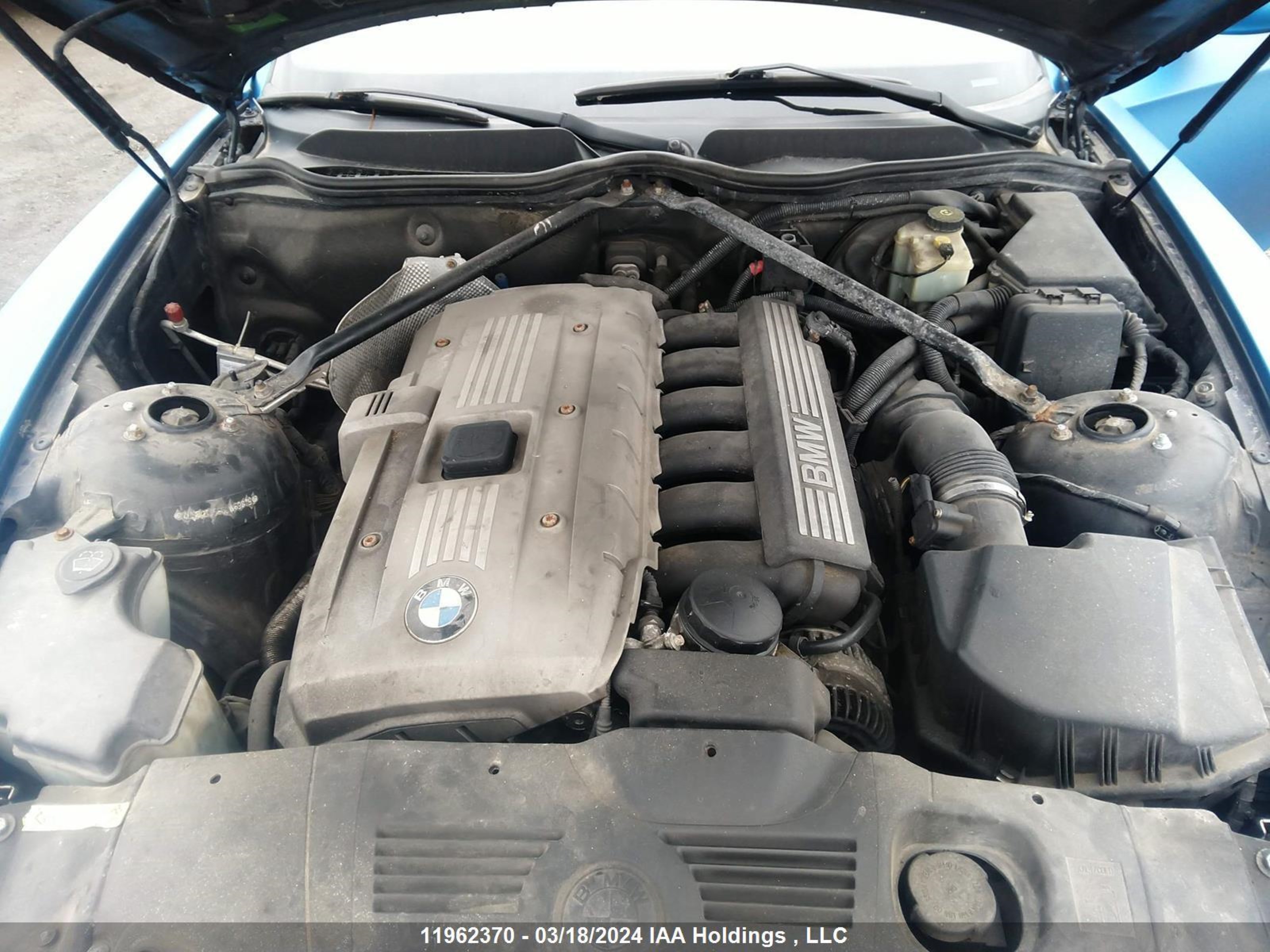 Photo 9 VIN: 4USBU33566LW69879 - BMW Z4 