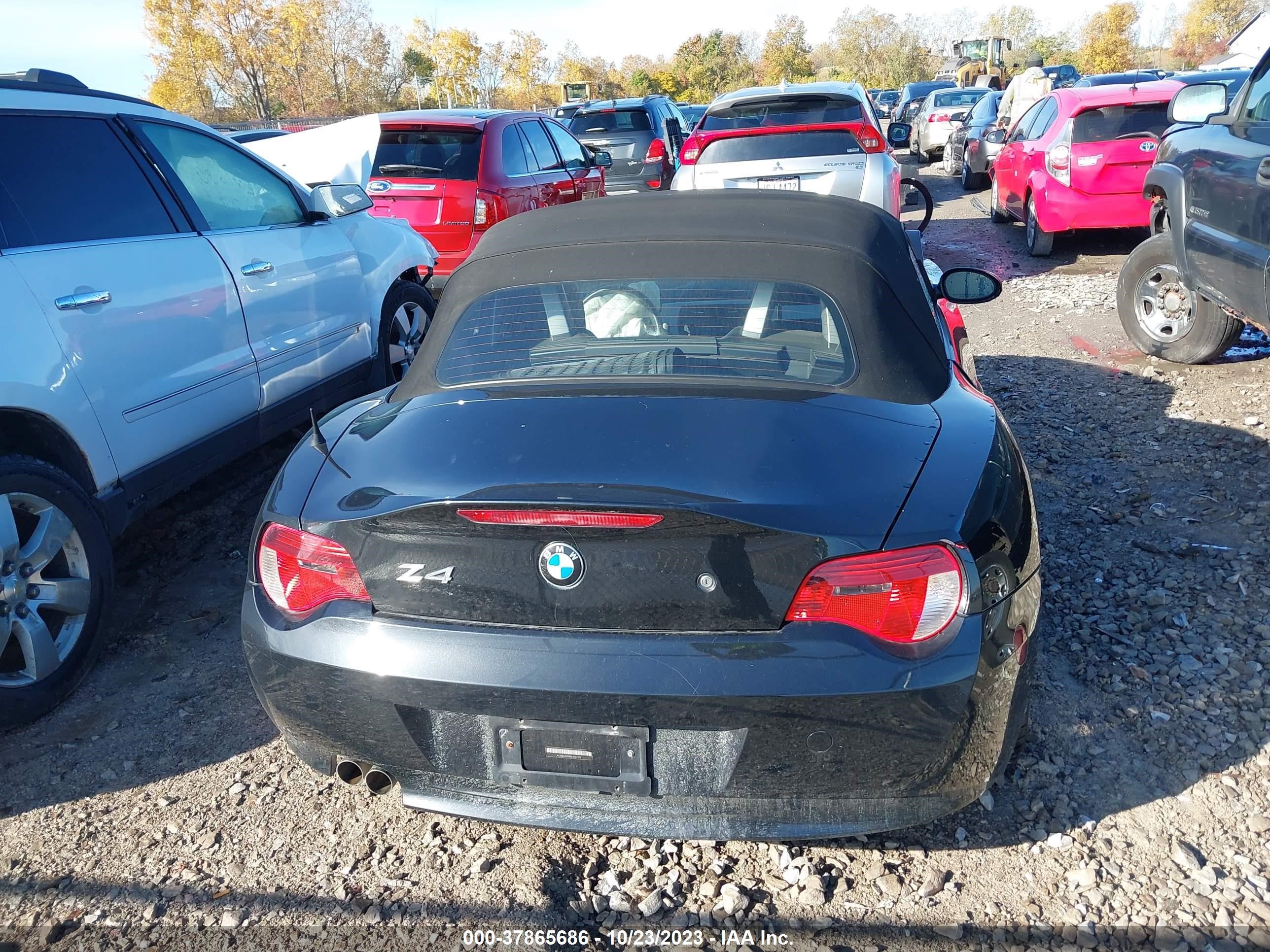 Photo 15 VIN: 4USBU33588LW74195 - BMW Z4 