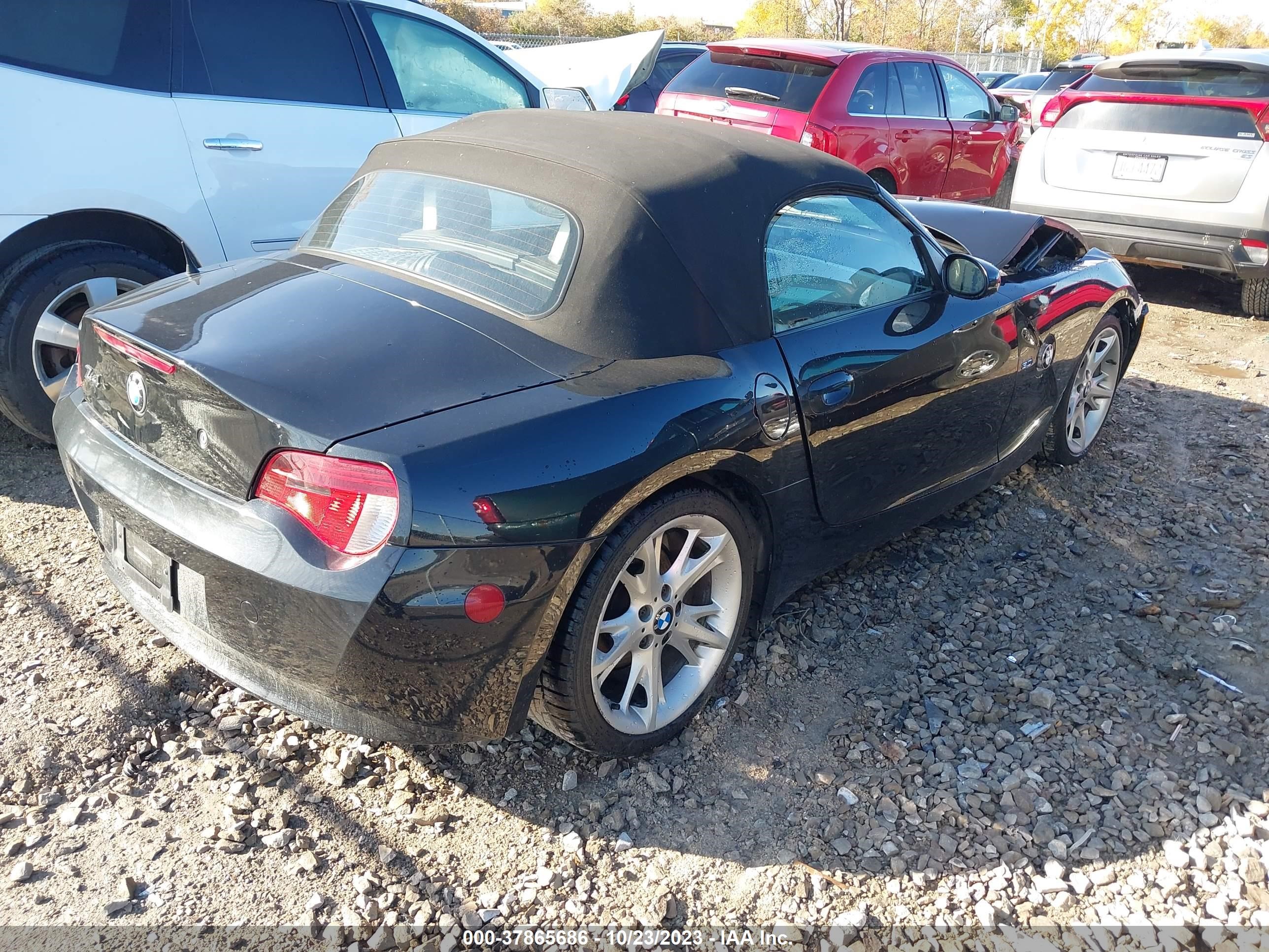 Photo 3 VIN: 4USBU33588LW74195 - BMW Z4 