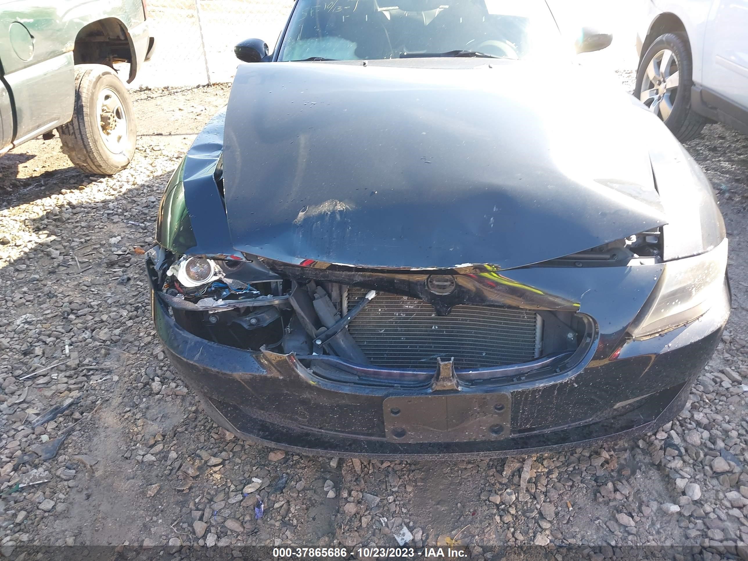 Photo 5 VIN: 4USBU33588LW74195 - BMW Z4 