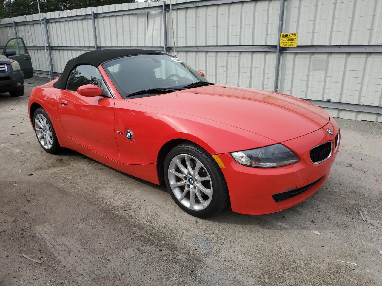 Photo 3 VIN: 4USBU335X6LW68122 - BMW Z4 