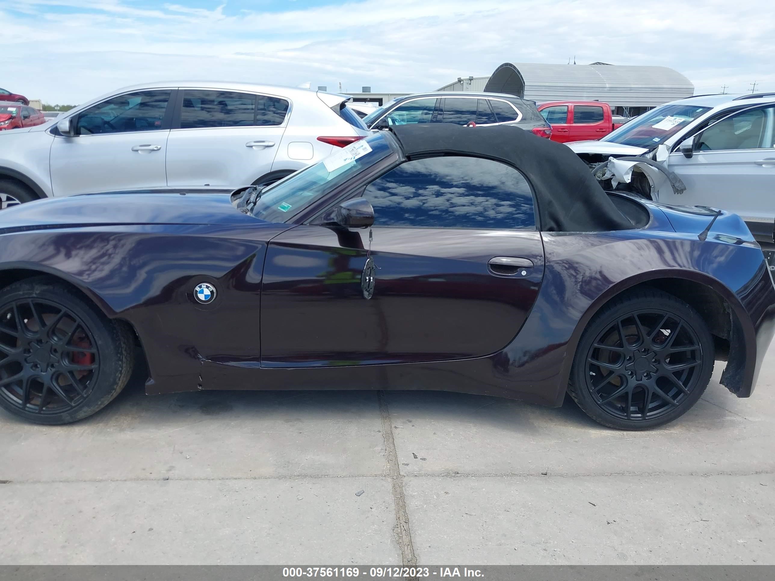 Photo 13 VIN: 4USBU53566LW91442 - BMW Z4 