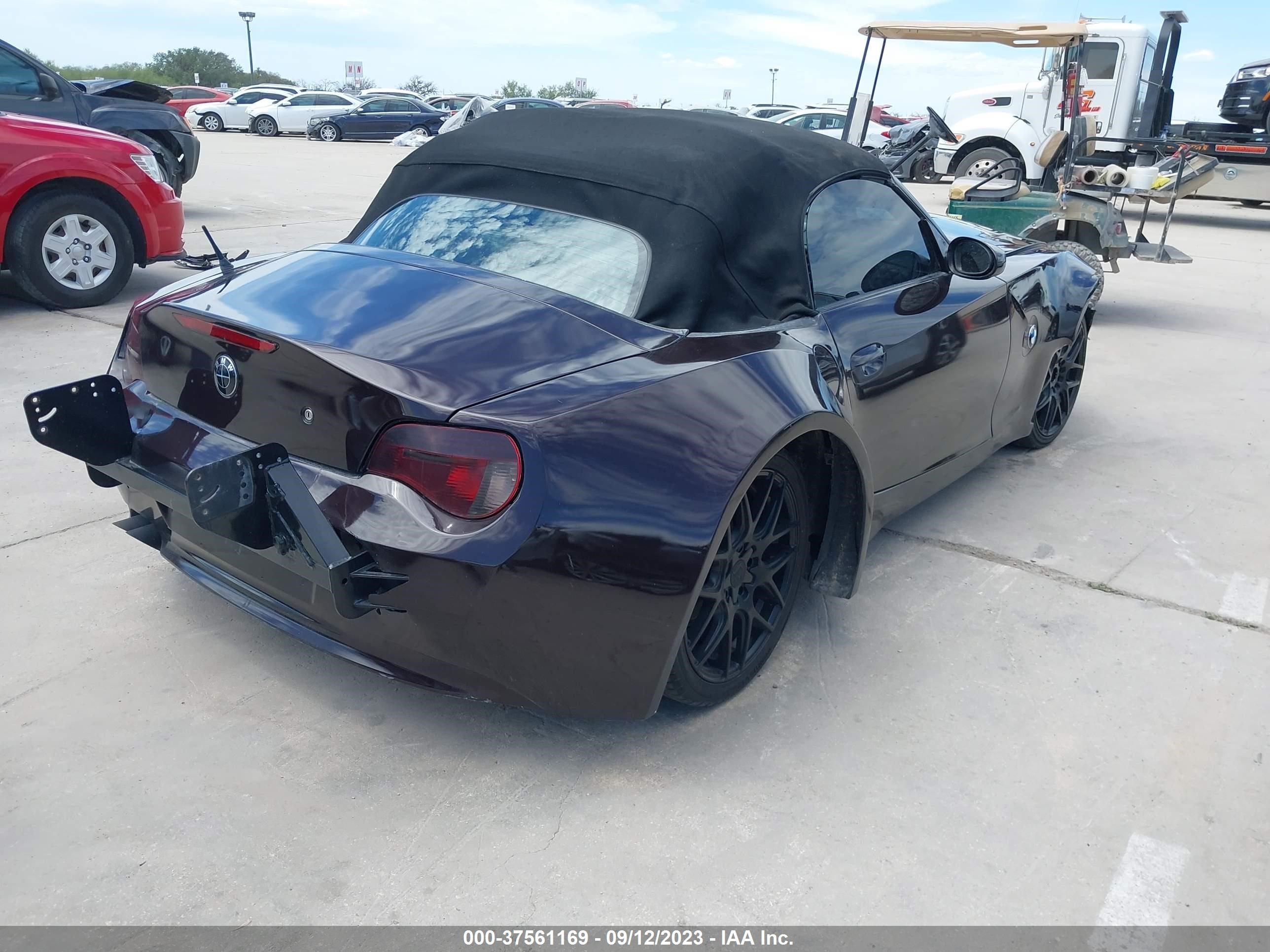 Photo 3 VIN: 4USBU53566LW91442 - BMW Z4 