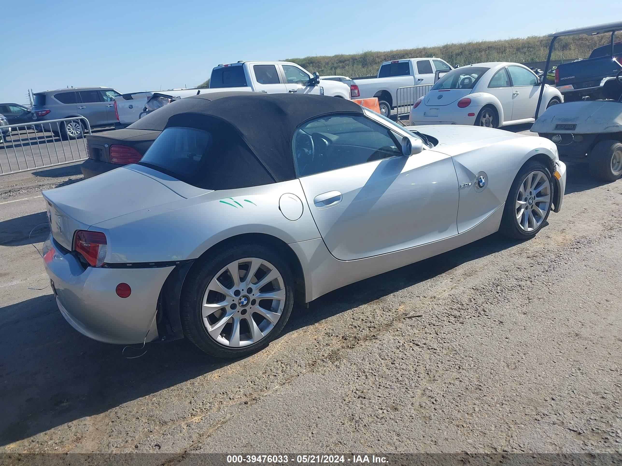 Photo 3 VIN: 4USBU53588LW93650 - BMW Z4 