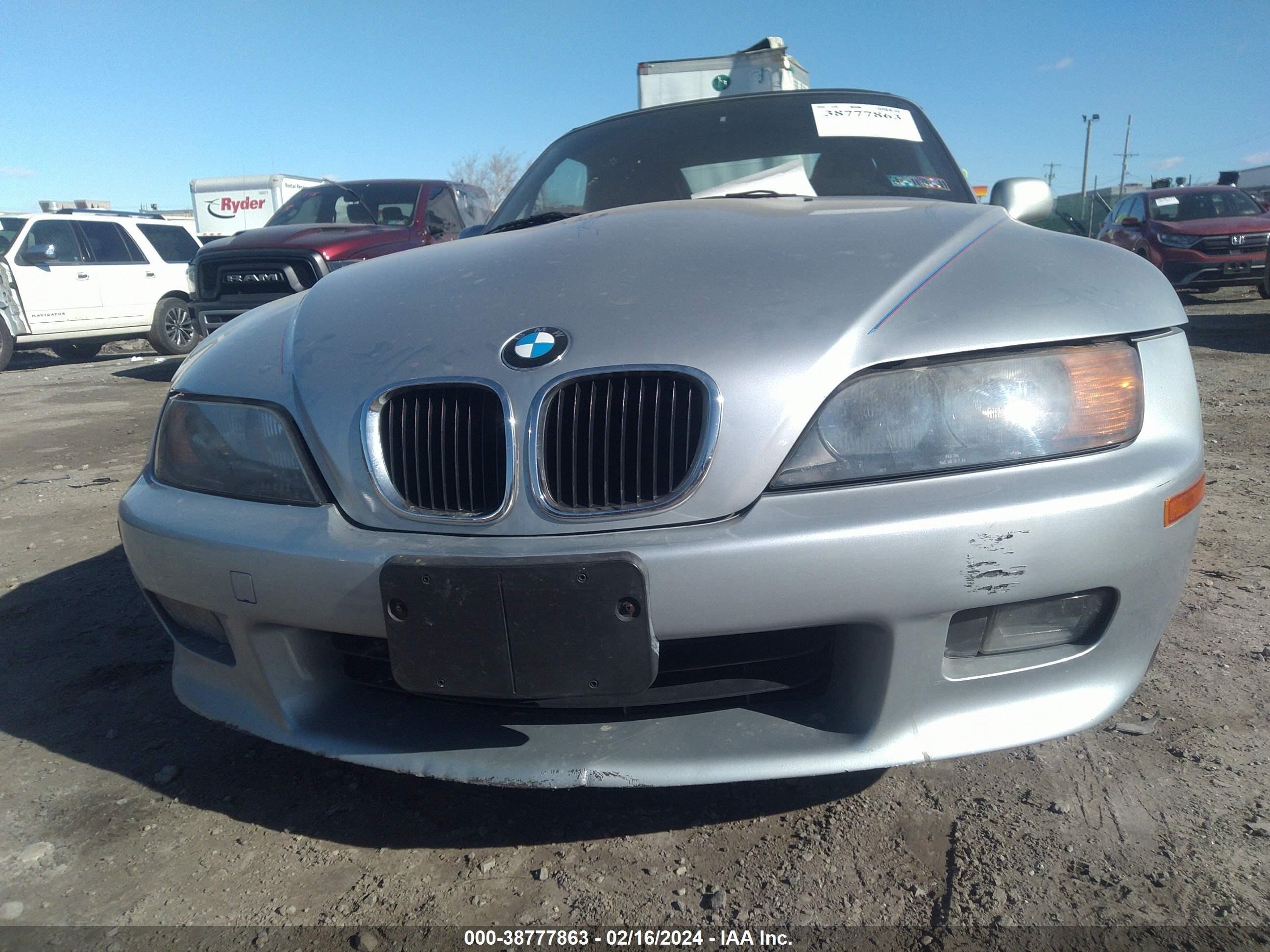 Photo 5 VIN: 4USCH3333XLF41403 - BMW Z3 