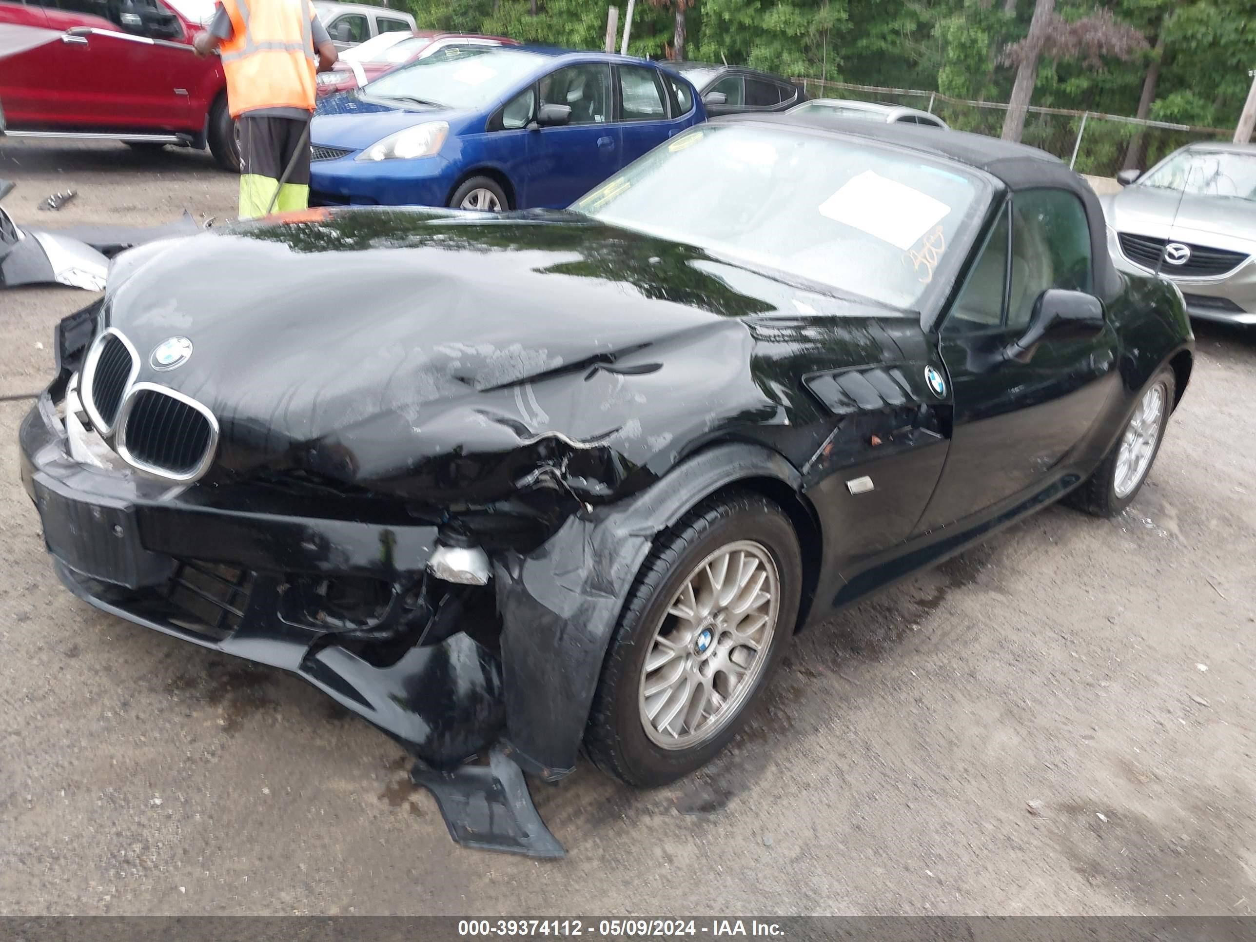 Photo 1 VIN: 4USCH3342YLF42570 - BMW Z3 