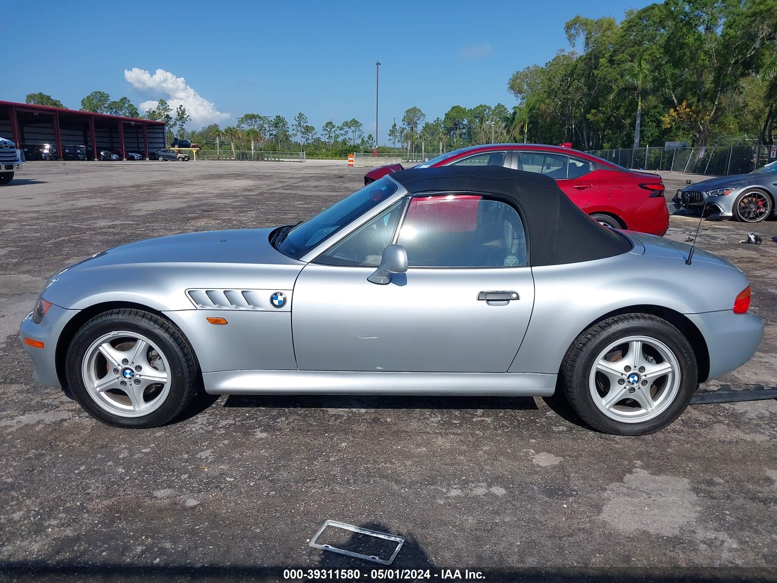 Photo 13 VIN: 4USCH7320VLB79512 - BMW Z3 